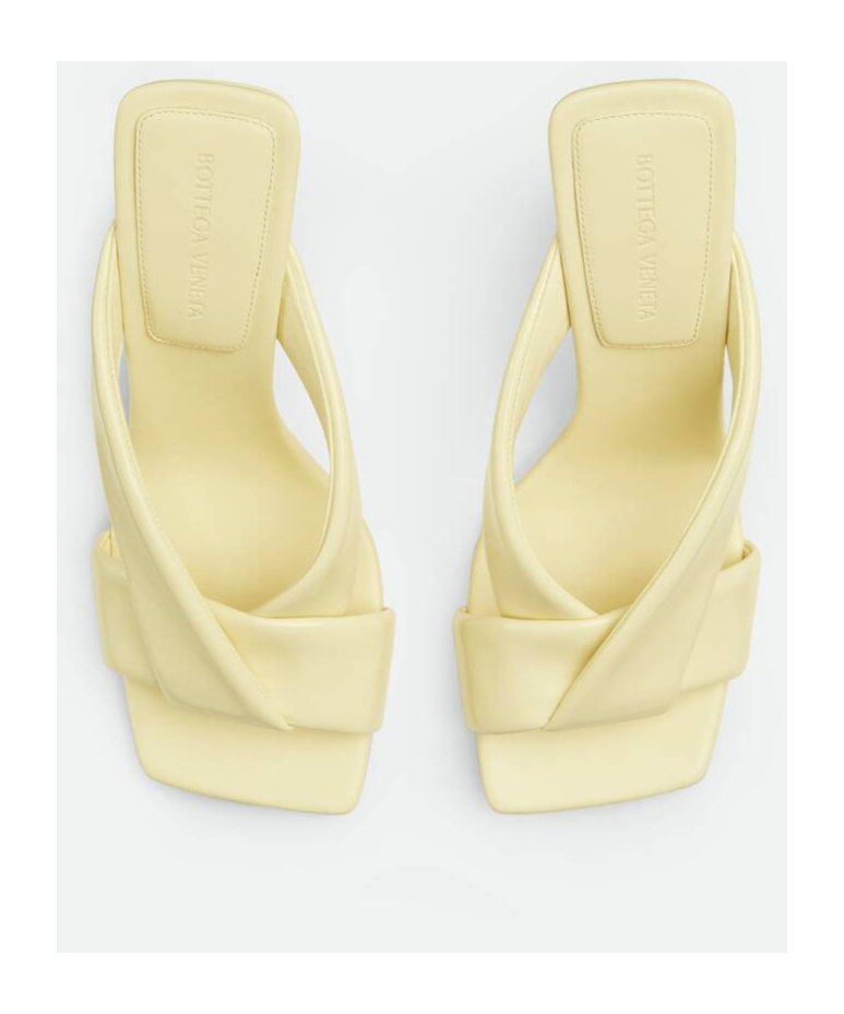 Bottega Veneta Criss Cross Padded Leather Slide Sandals In Nude