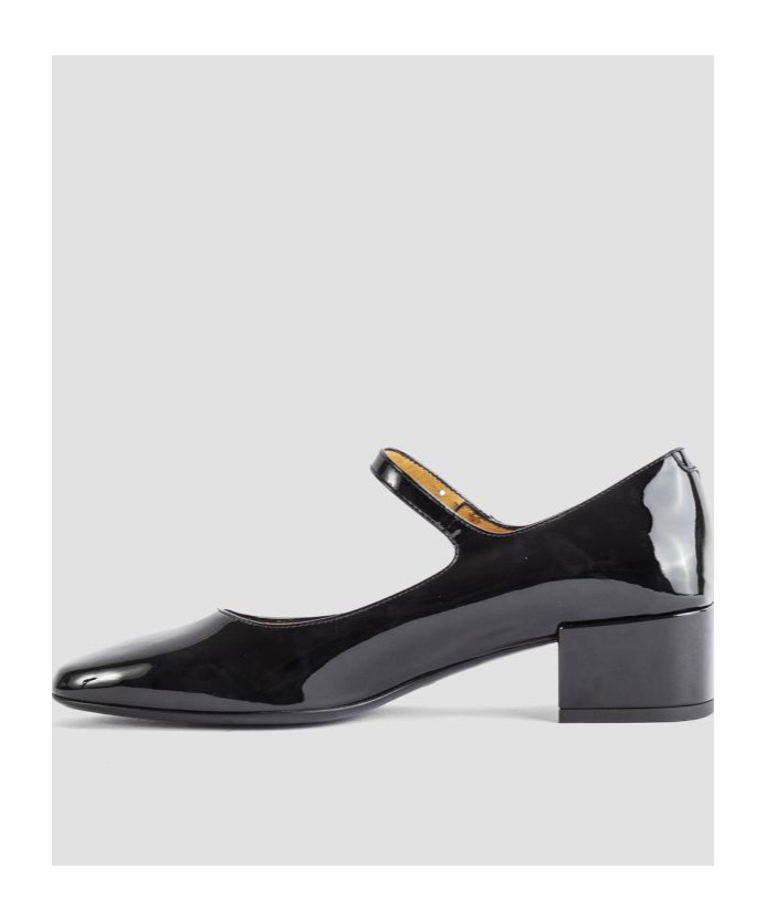 Tod's Almond Toe Block Heel Gold Hardware Pumps In Black