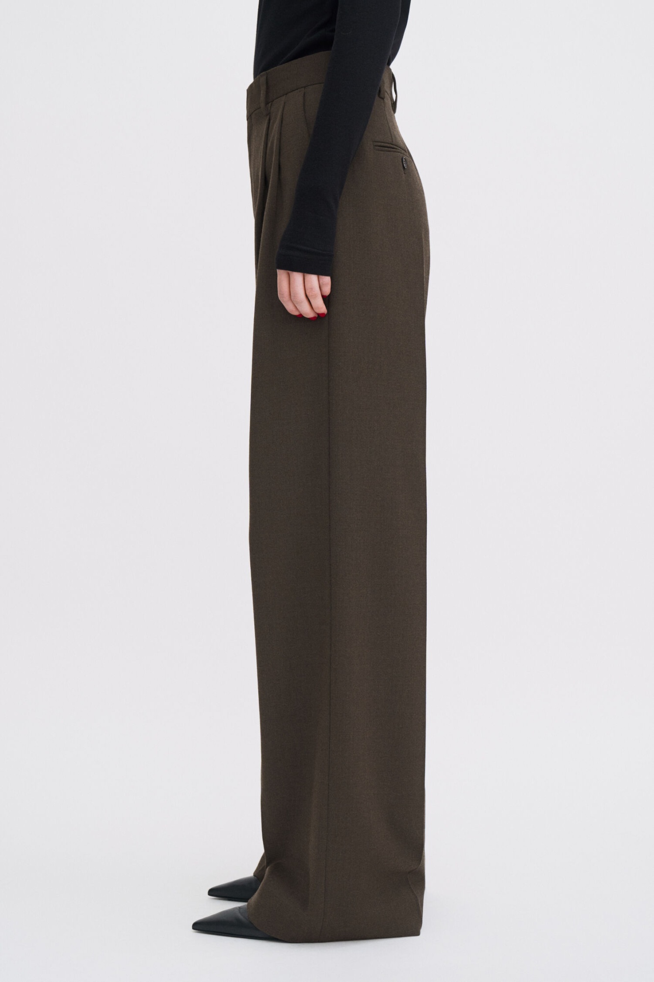 Filippa K Trousers In Black