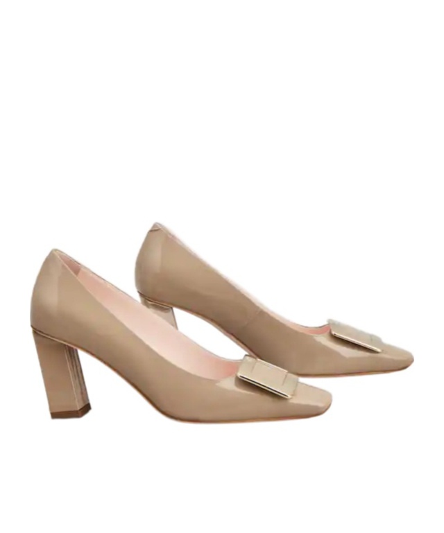 Roger Vivier Belle Vivier 45 Metal Buckle Pumps In Leather In Nude