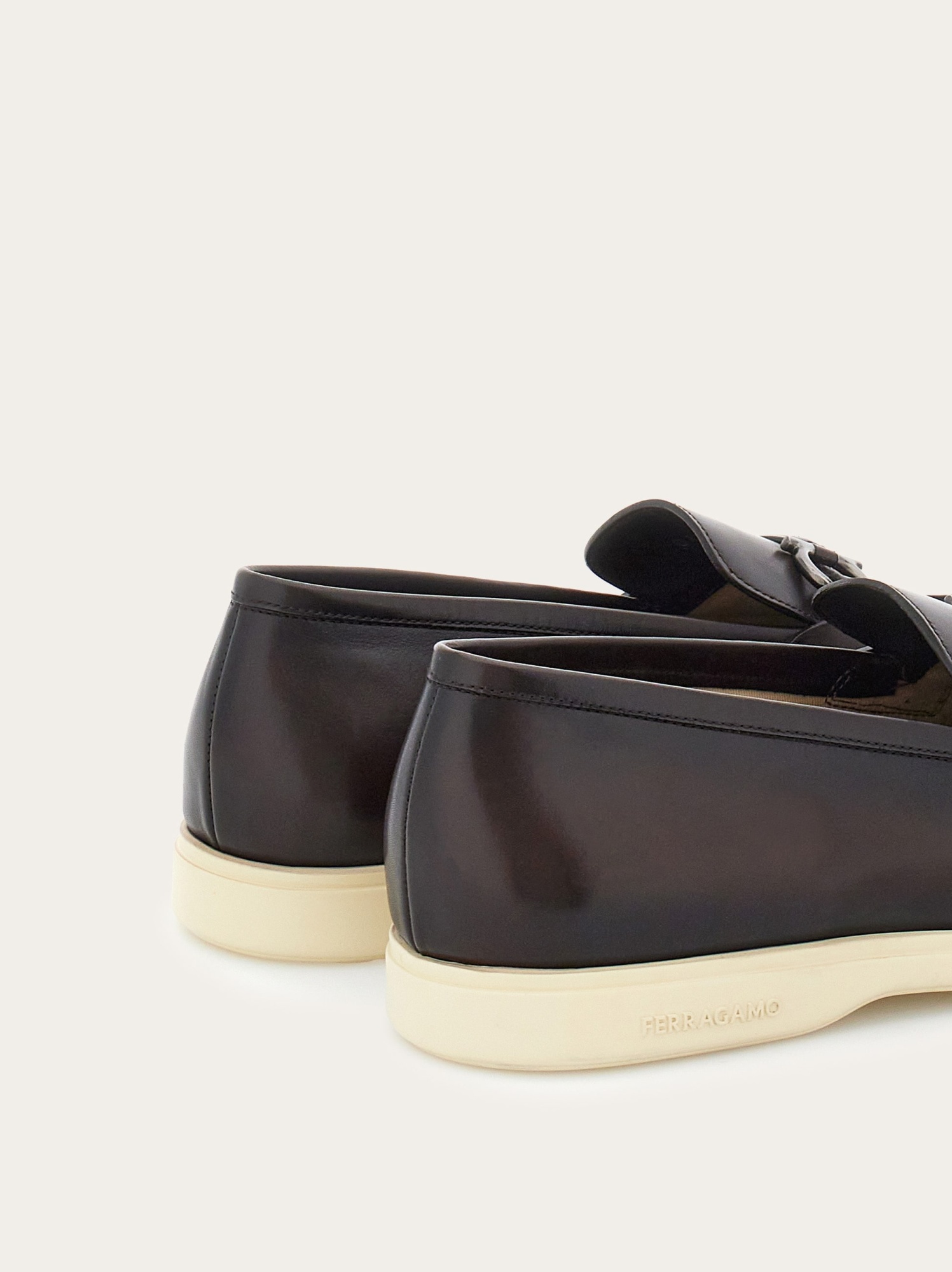 Ferragamo Gancini Decorative Loafers In Black