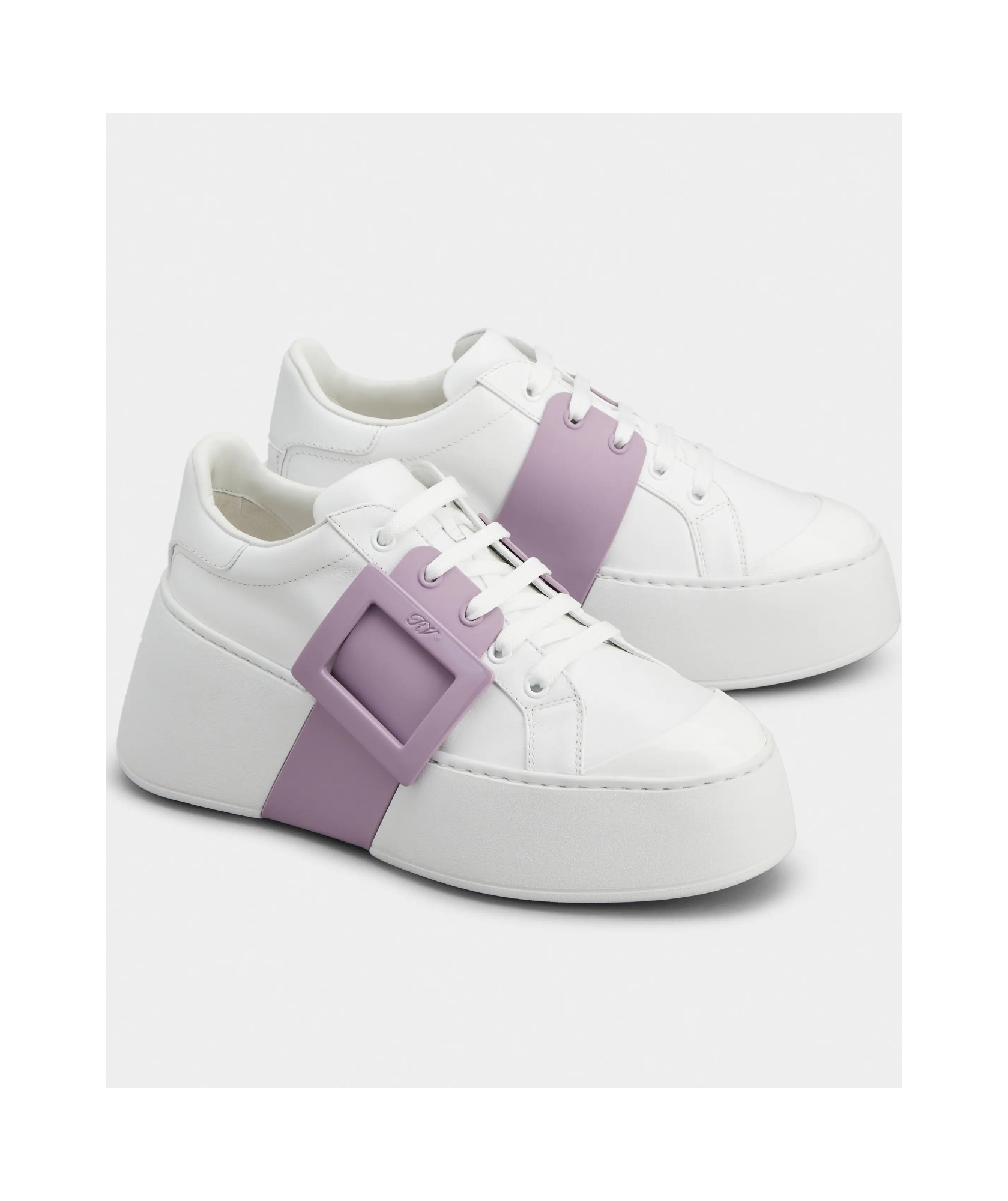 Roger Vivier Elegant Leather Skate Sneakers With Patent Toe In White