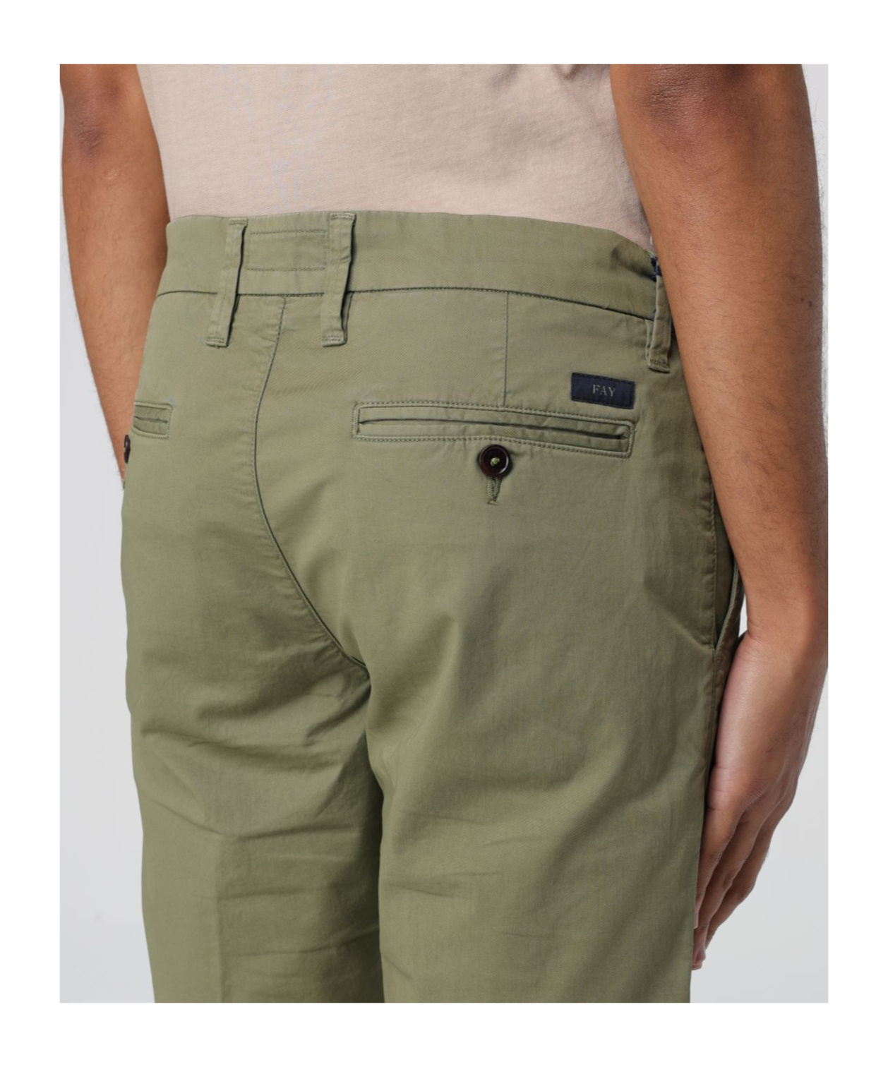 Fay Mid-rise Poplin Chino Shorts In Green
