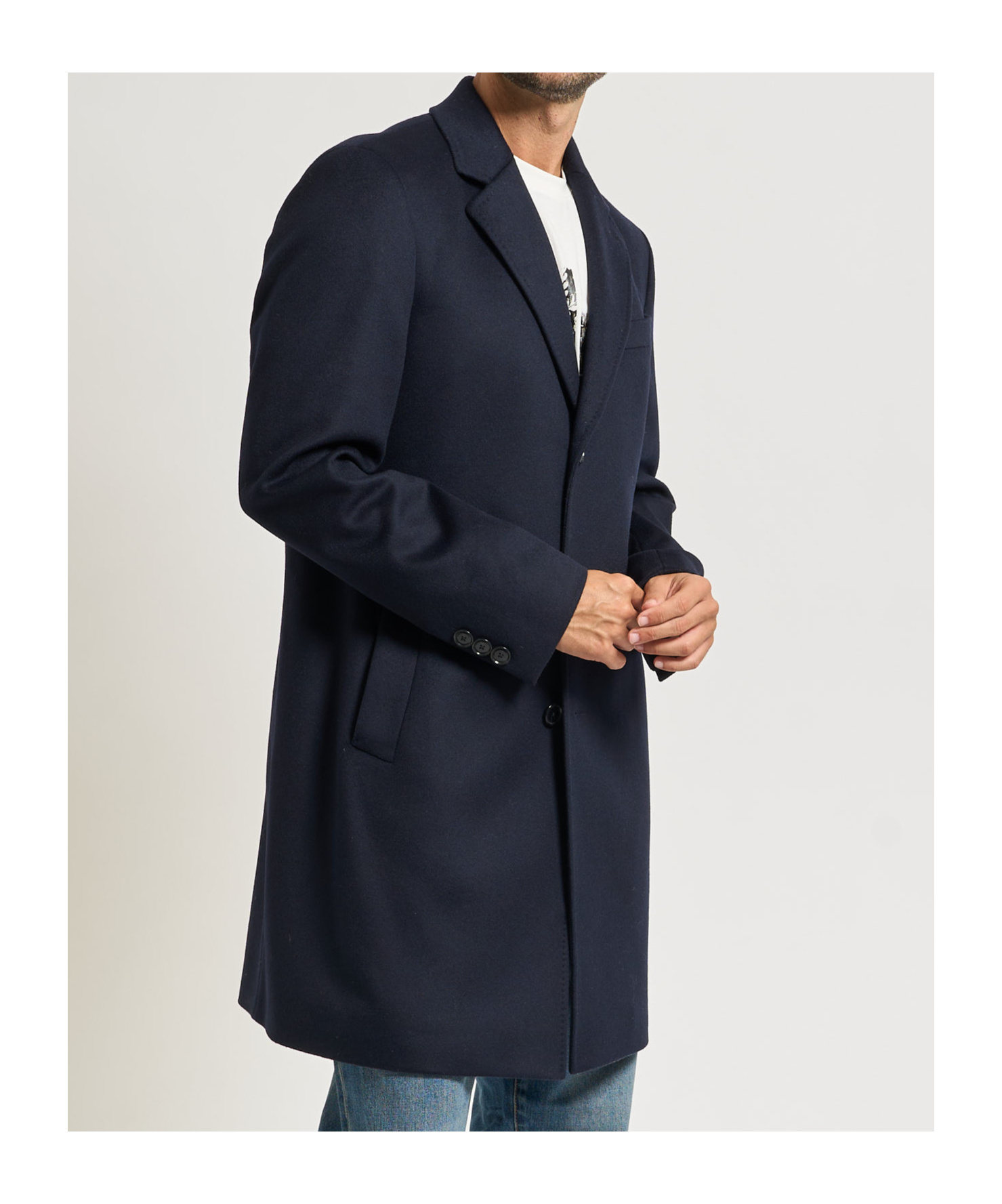 Hugo Boss Lapel Long-sleeved Coat In Black