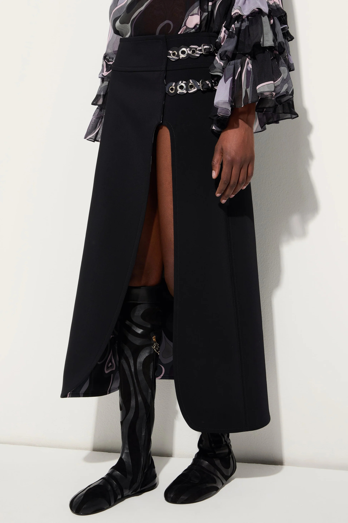 Pucci Midi Skirt With Internal Print In Black