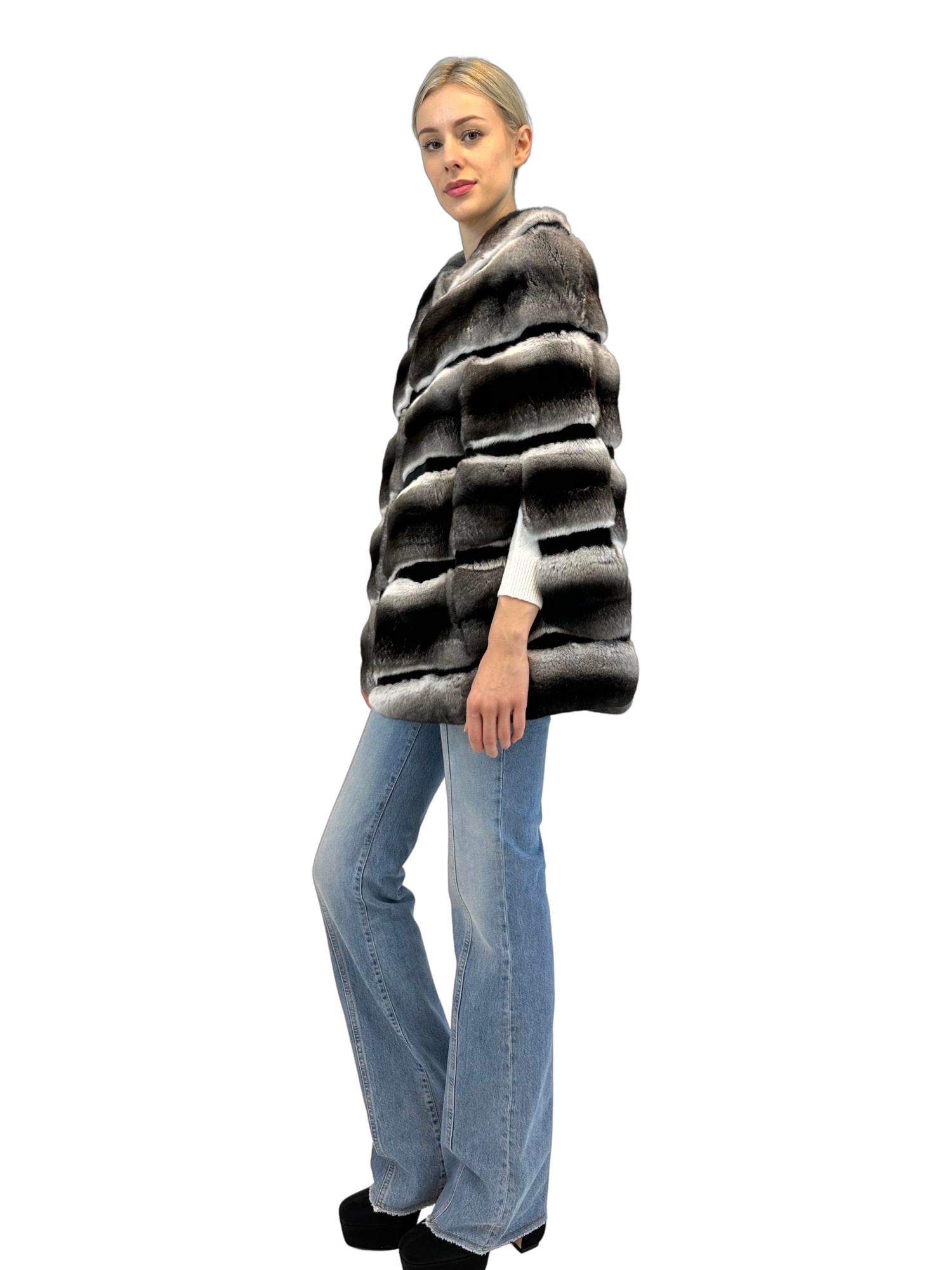Liska Round-necked Fur In Black
