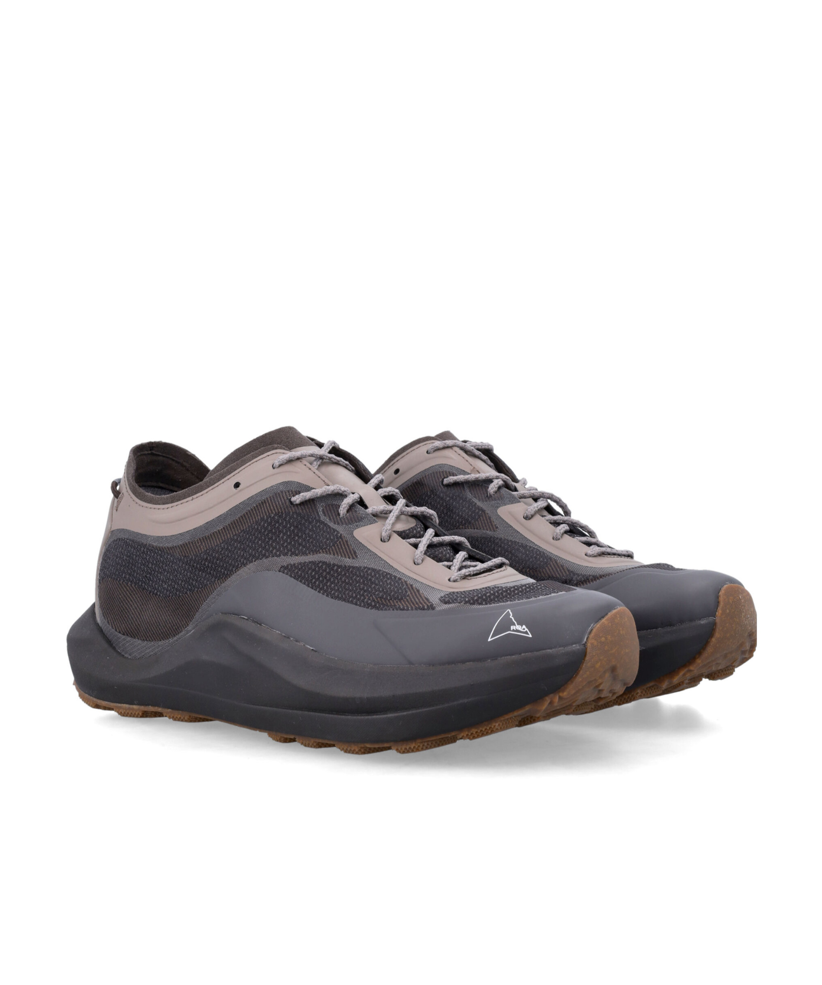 Roa Laced Sneakers In Black