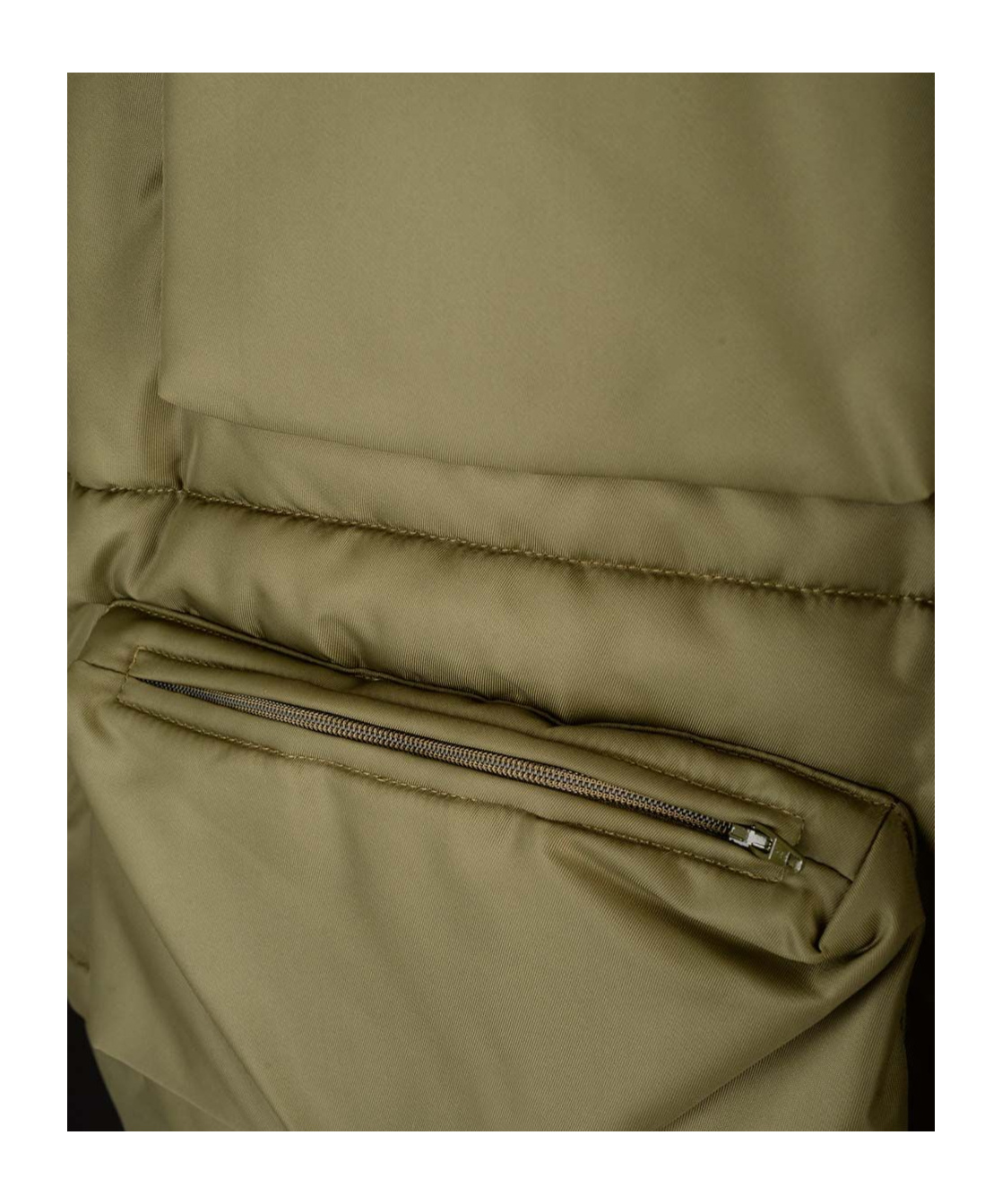 Mm6 Maison Margiela Multi-pocket Padded Vest In Green