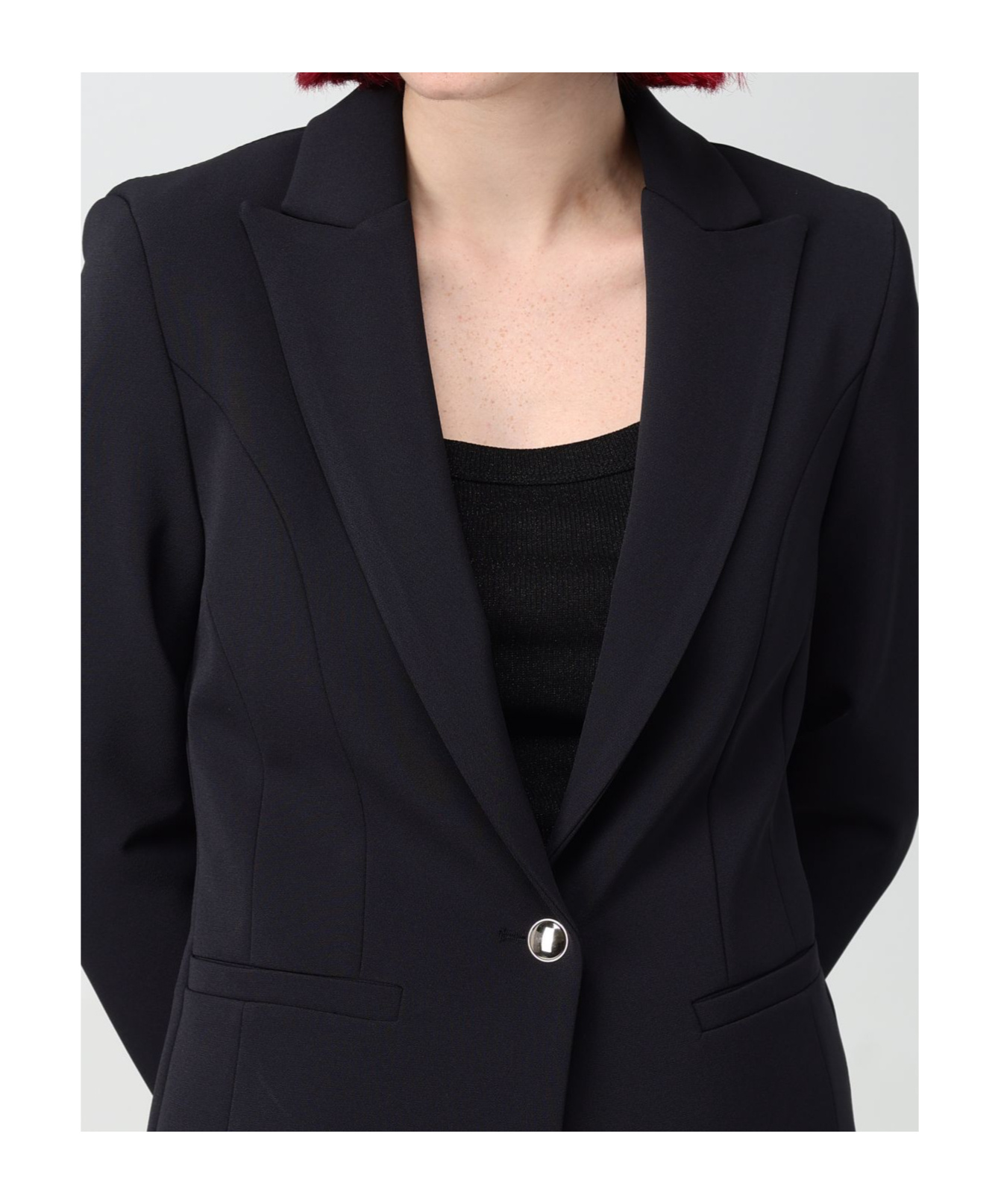 Kaos Blazer In Black