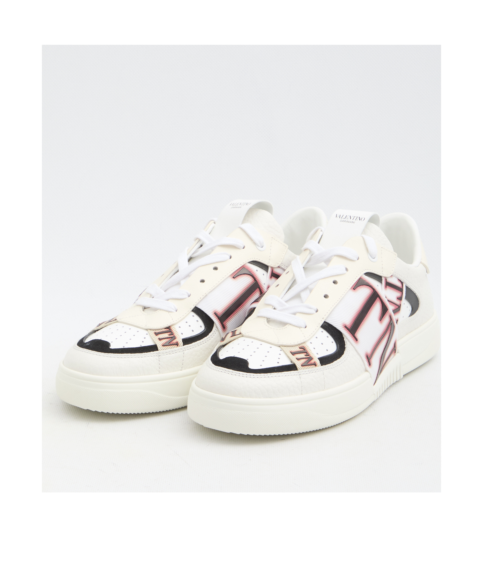 Valentino Garavani 'vl7n' White Sneakers With Maxi Logo Print And Logo Patch On The Tongue In Leathe In White