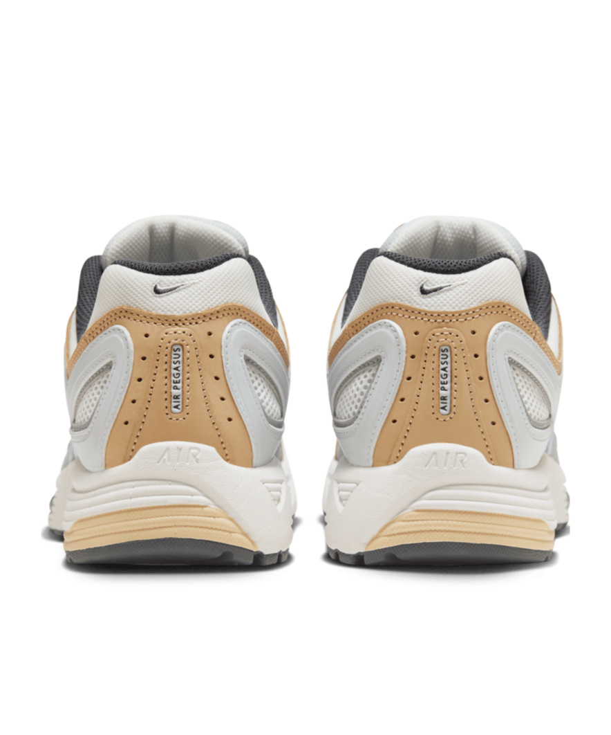 Nike Air Pegasus 2005 Sneakers In White