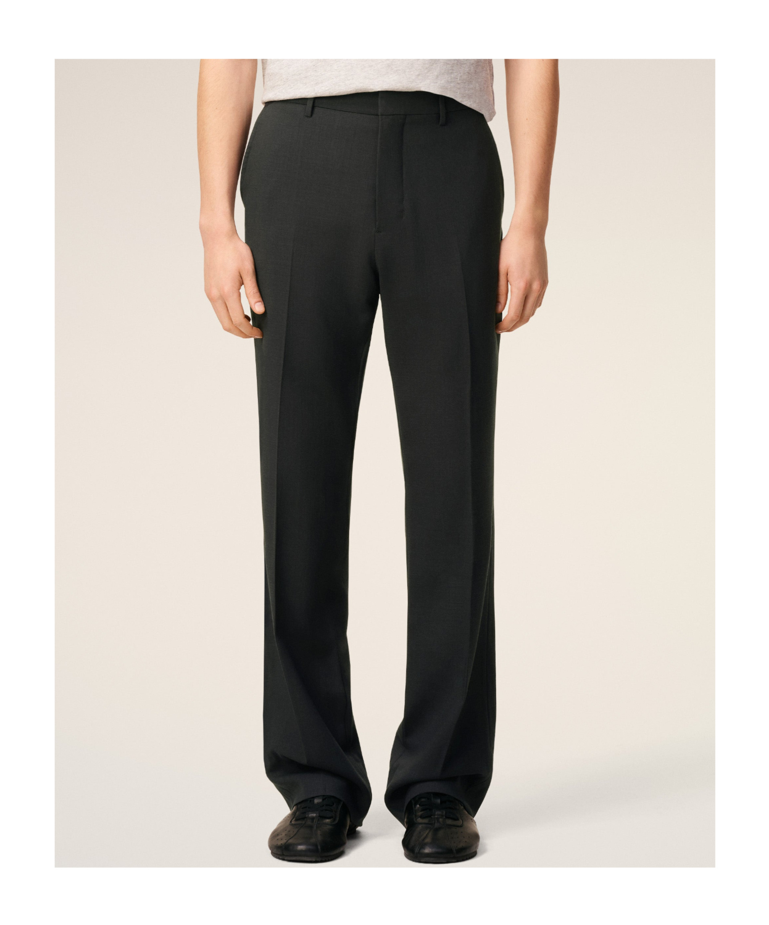 Ami Alexandre Mattiussi Straight Fit Trousers In Light Wool Twill. In Black