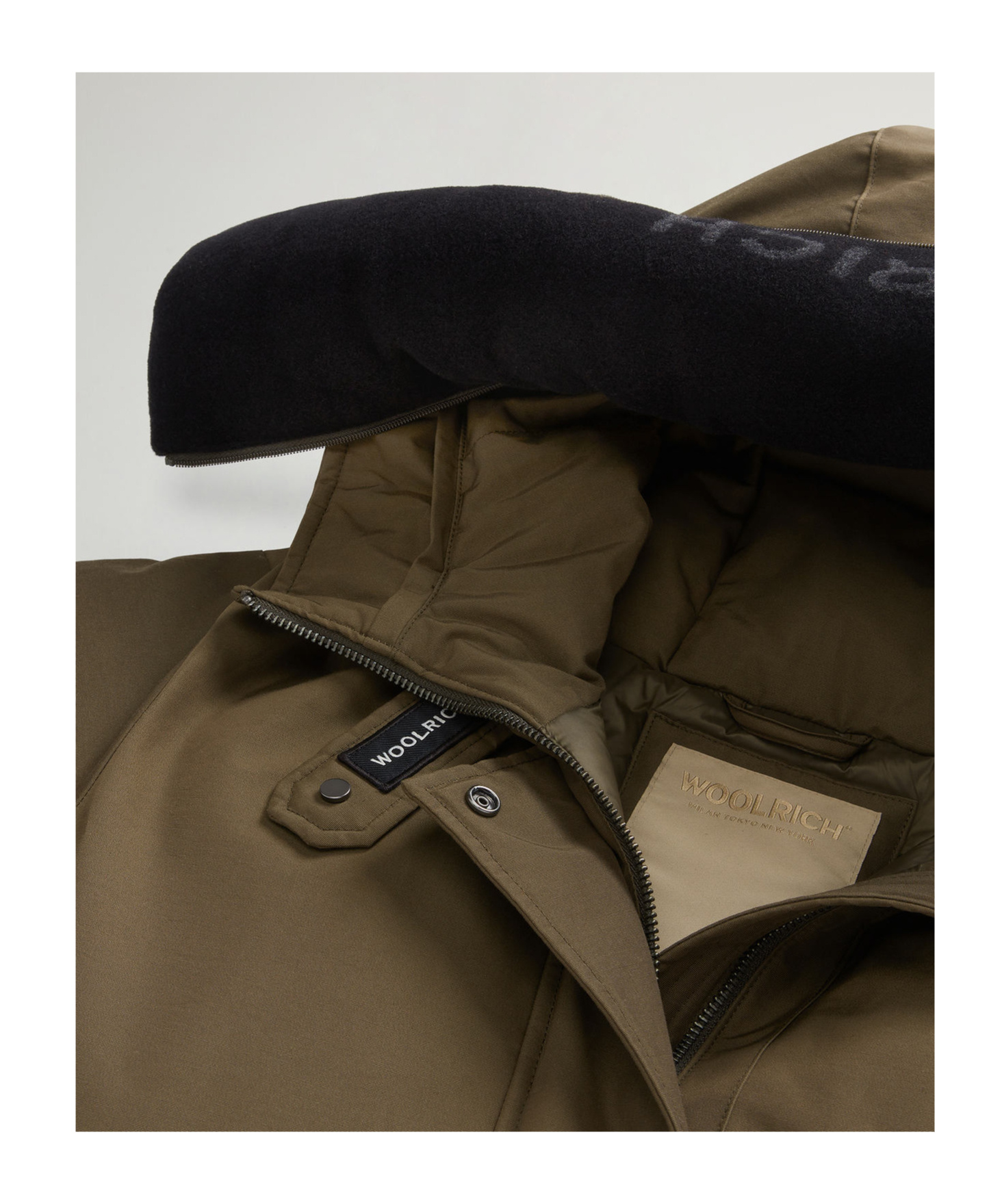 Woolrich Wool Insulated Arctic Parka Jacket For Women In Green