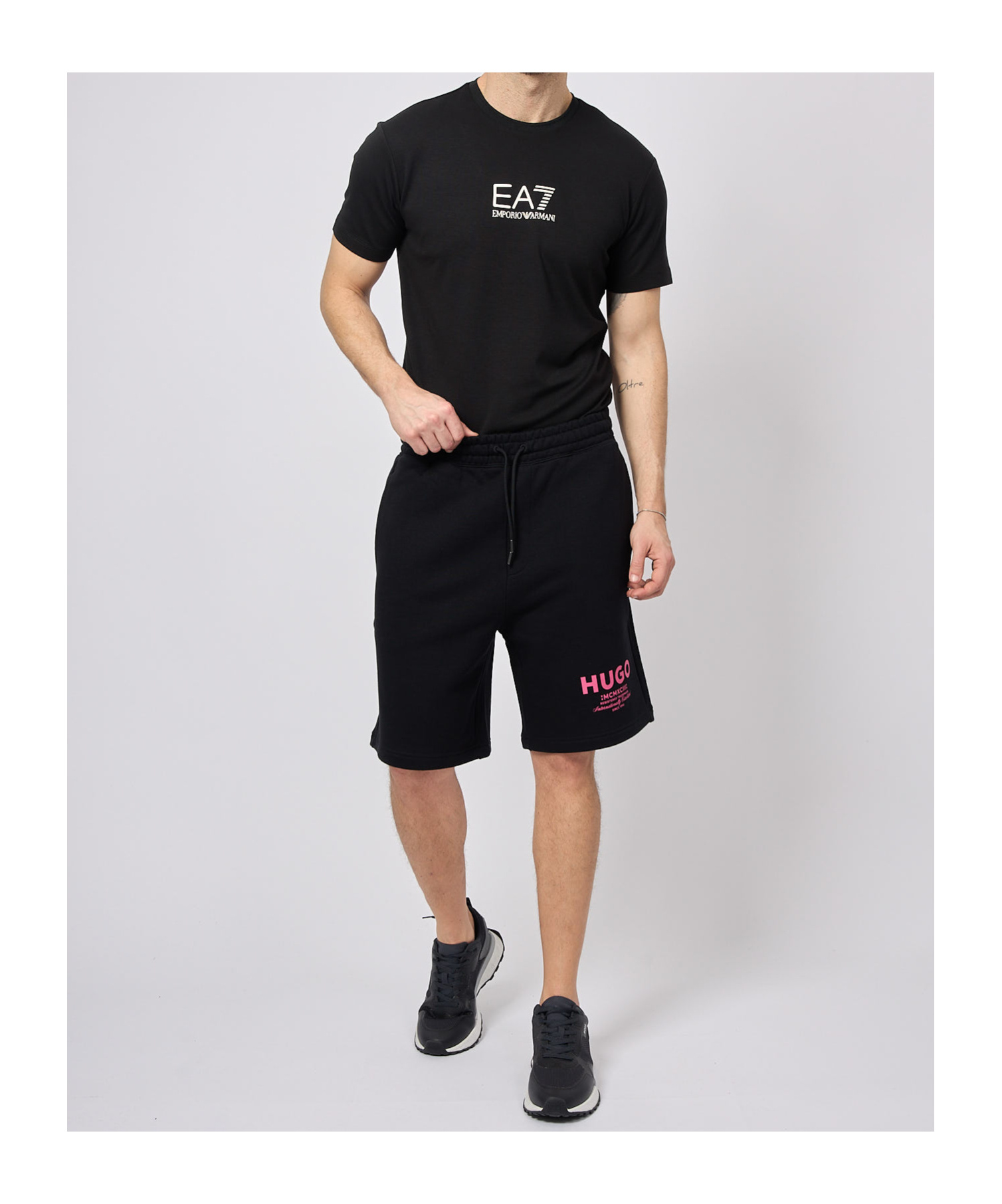 Hugo Boss Elastic Waistband Shorts With Side And Back Pockets In Black