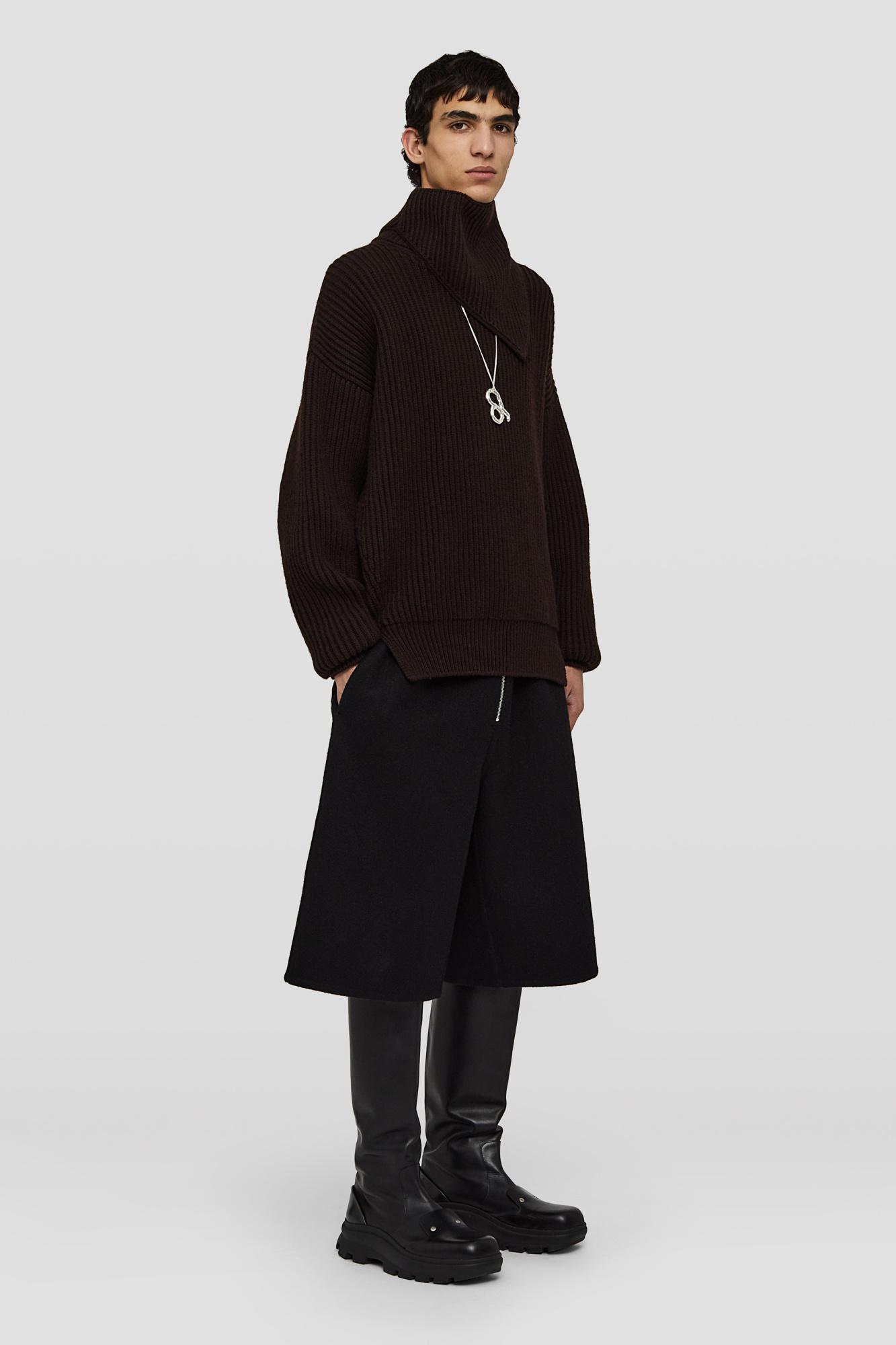 Jil Sander Wide-leg Felted Shorts In Black
