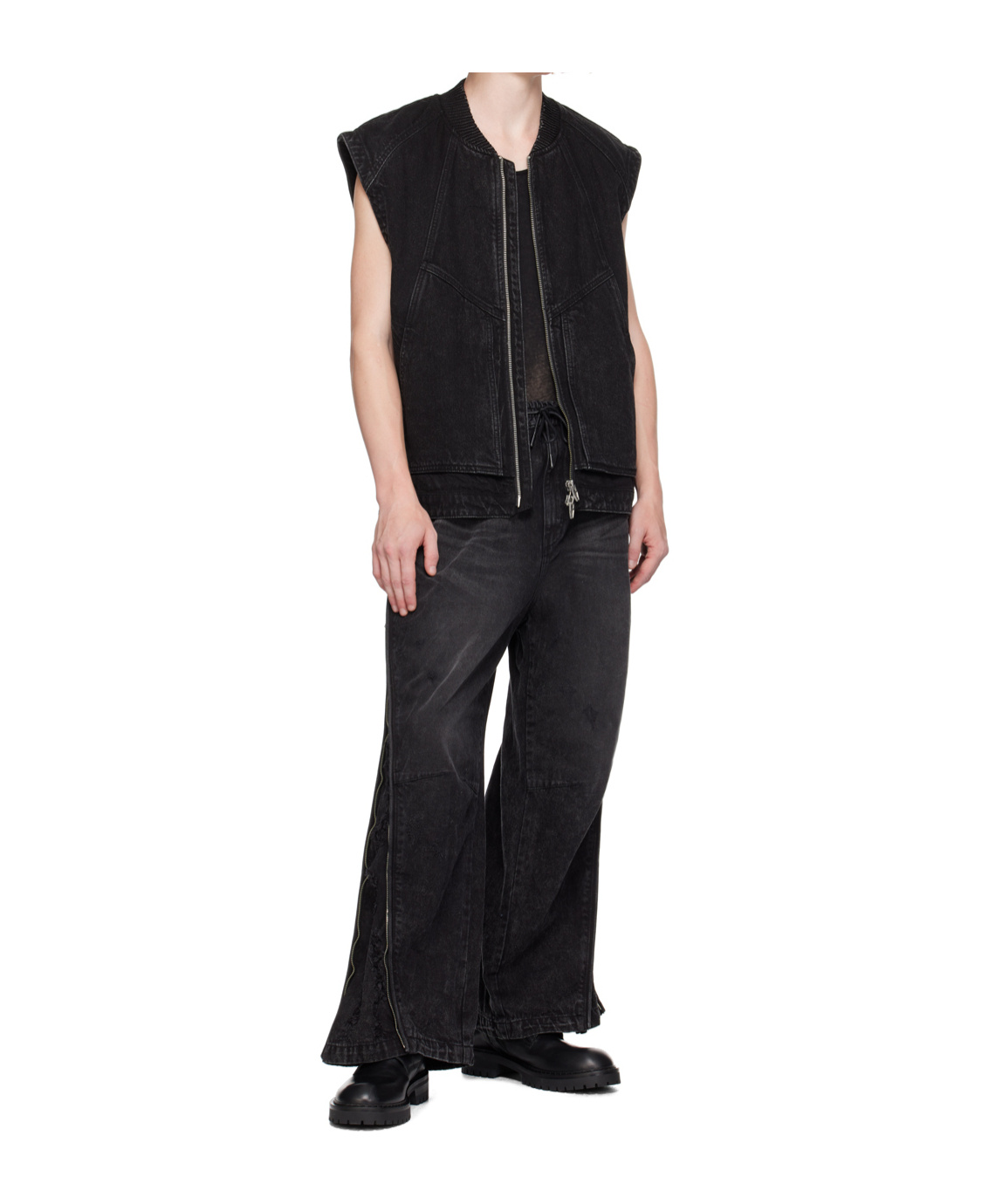 Juunj Side Zip Jeans