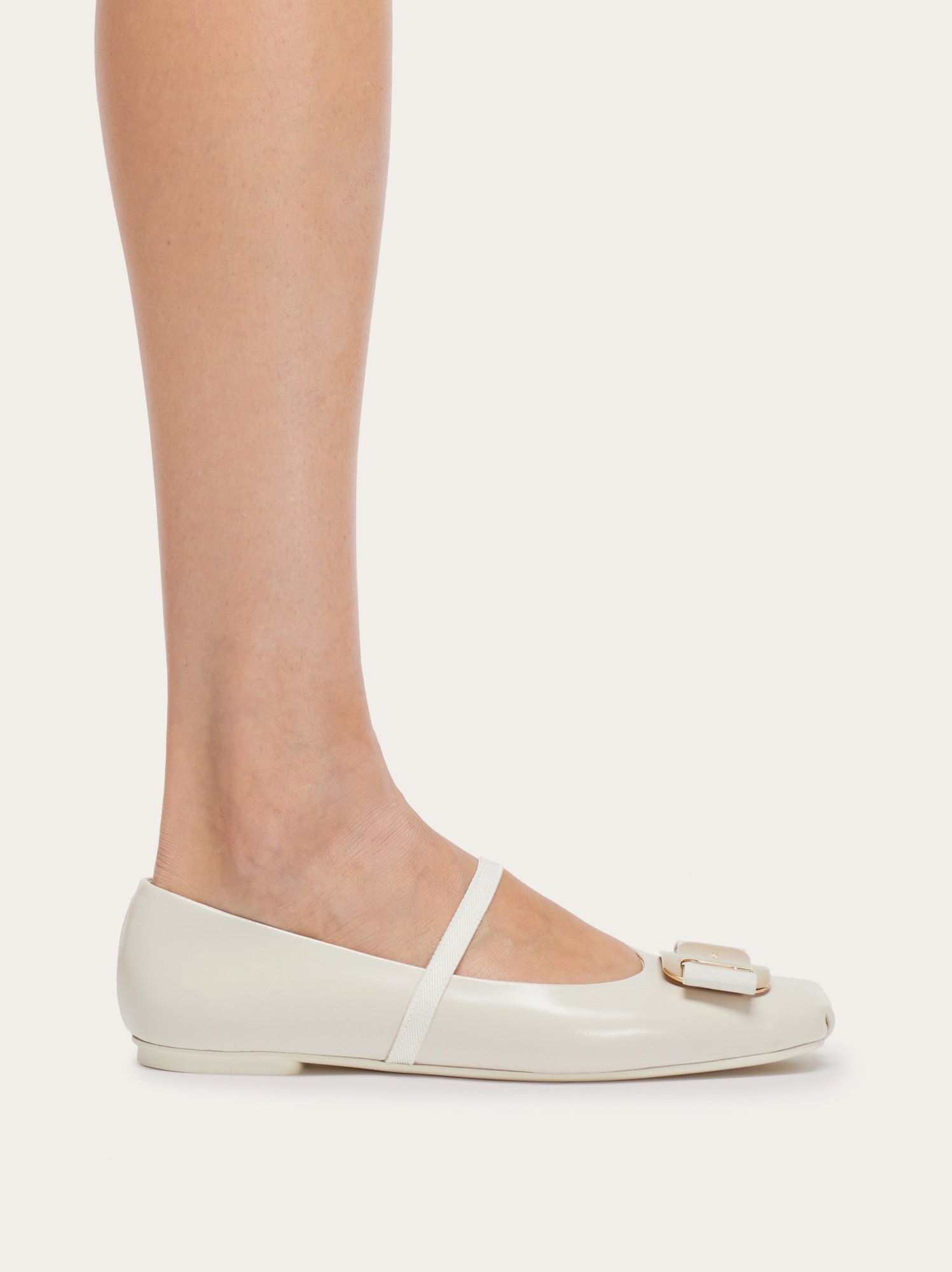 Ferragamo Woman Ballet Flats White Size 9 Leather In Nude