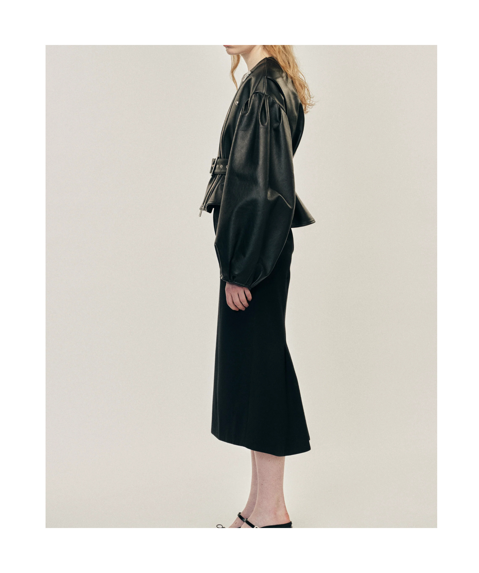 Simone Rocha Cropped Sculpted Belt Detail Biker Jacket In Black