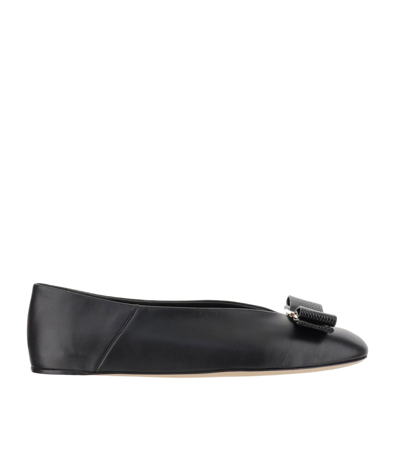 Ferragamo Vara Bow Ballet Flats In Black