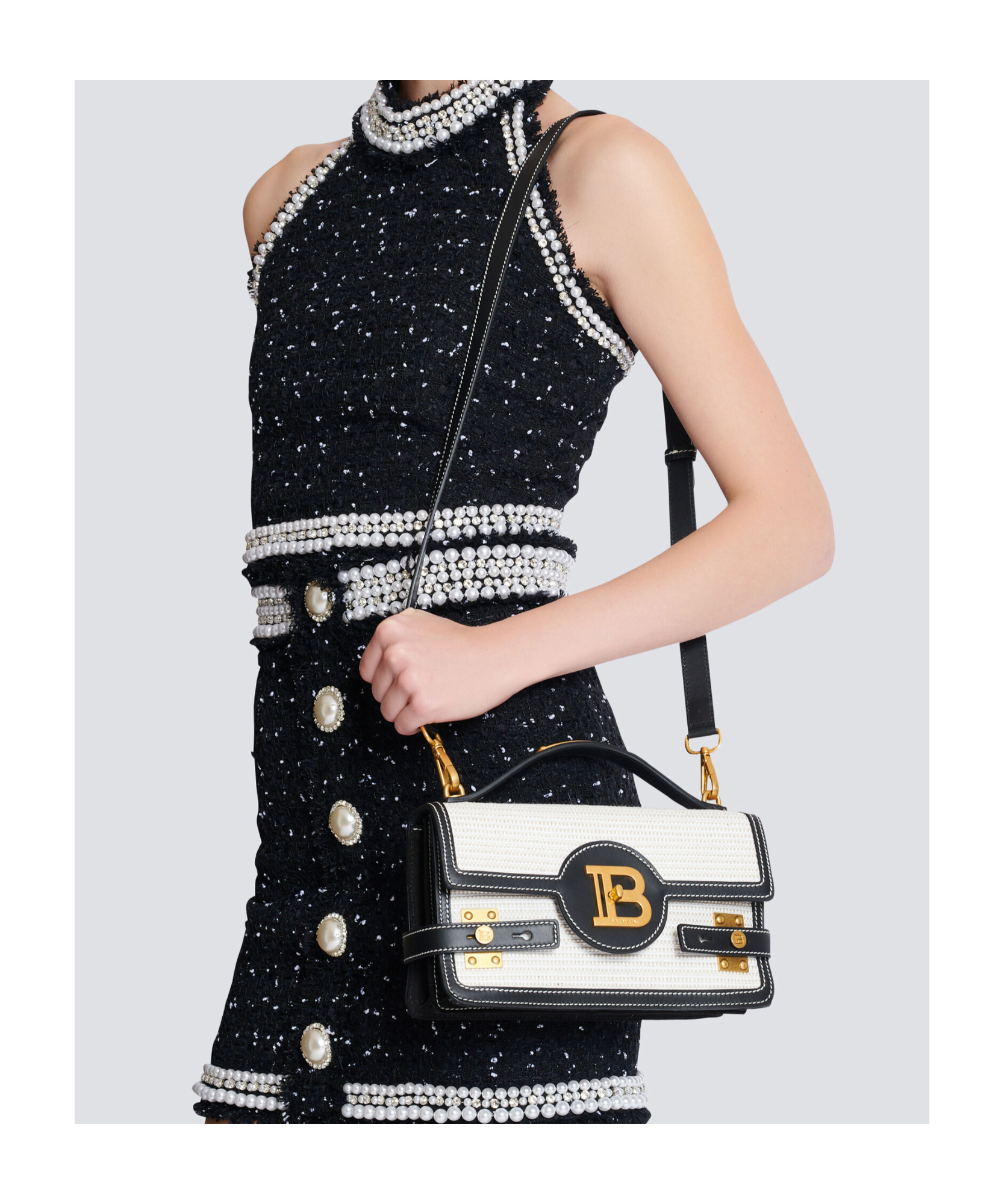 Balmain B-buzz 24 Shoulder Bag In Raffia And Calfskin In White