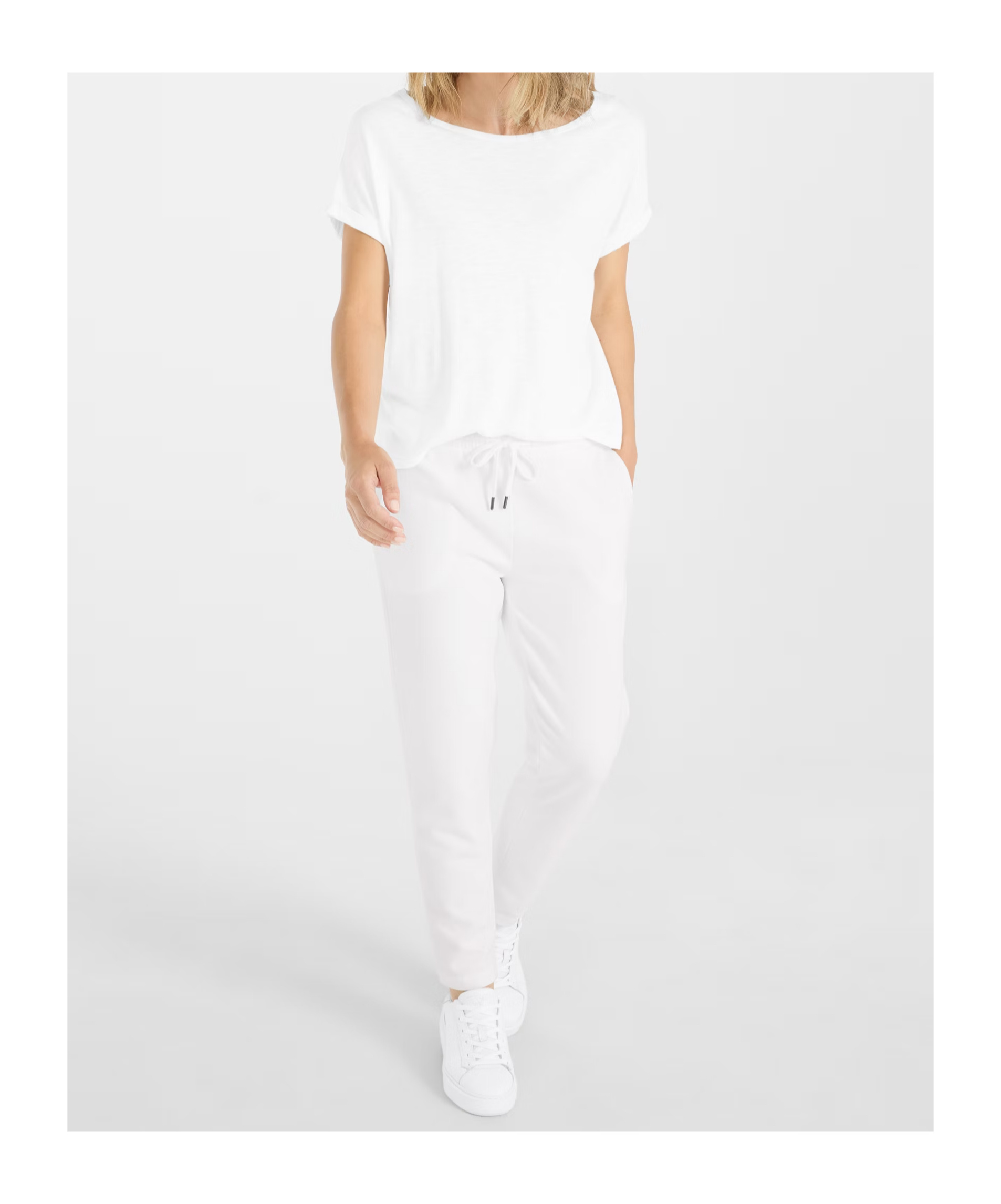 Juvia Drawstring Waist Casual Pants In White