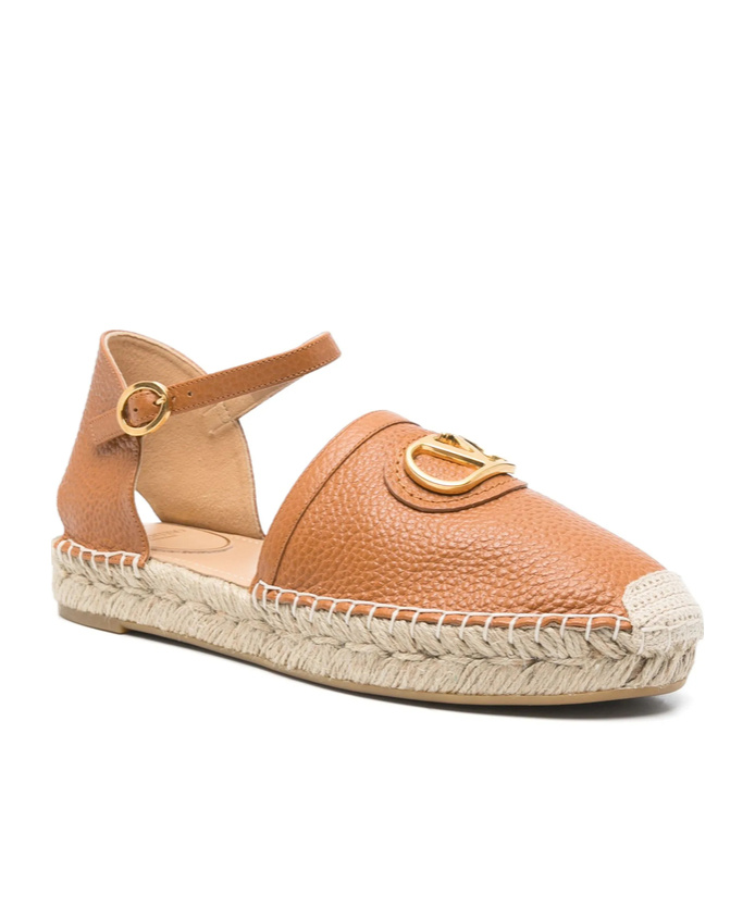 Shop Valentino Logo-plaque Espadrilles In Camel Brown
