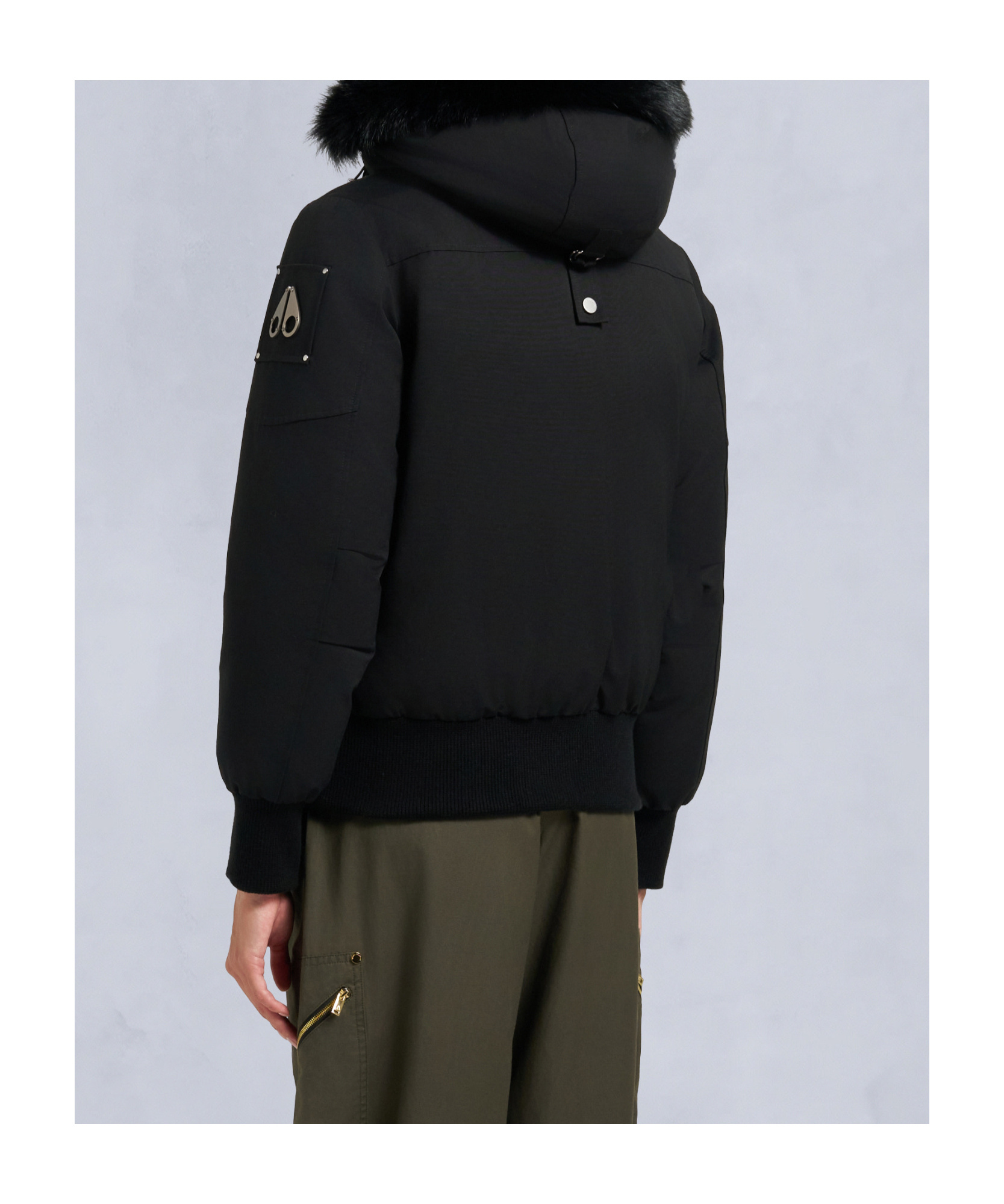 Moose Knuckles Long-sleeved Down Jacket In Black