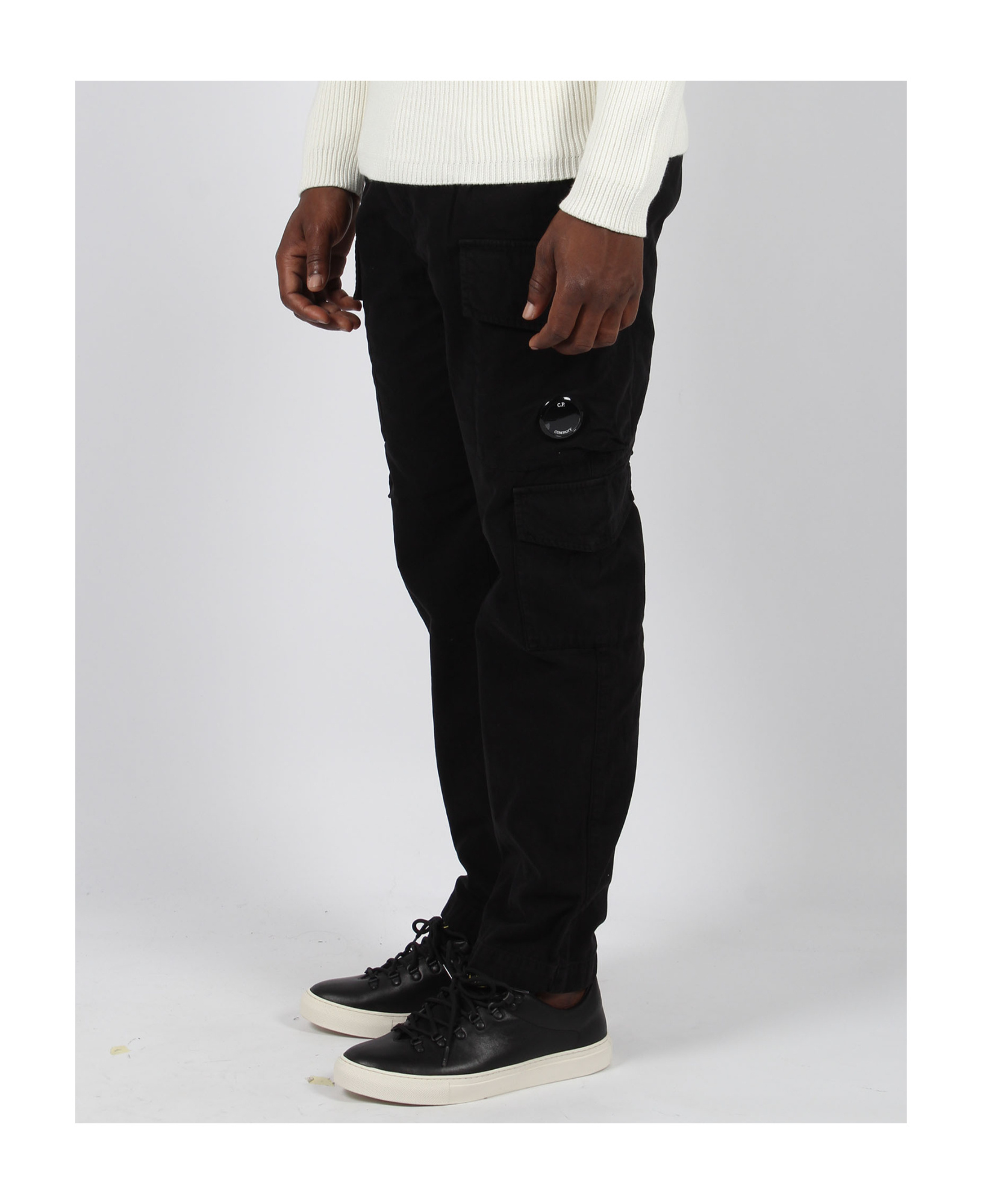 C.p. Company Canvas Cargo Pants In Black