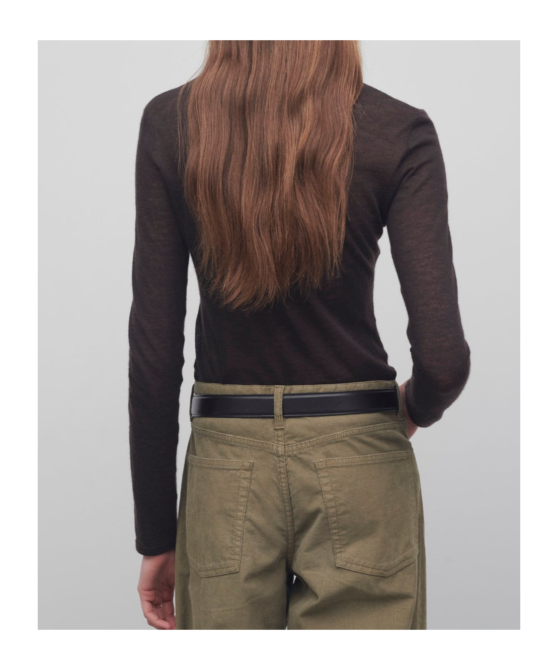 The Row Cashmere Long-sleeved Sweater In Brown