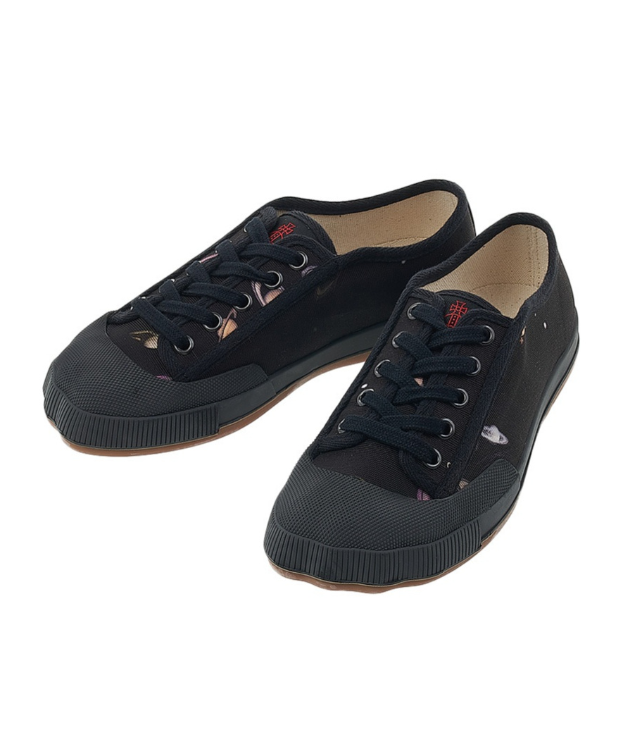 Vivienne Westwood Logo Print Sneakers In Black