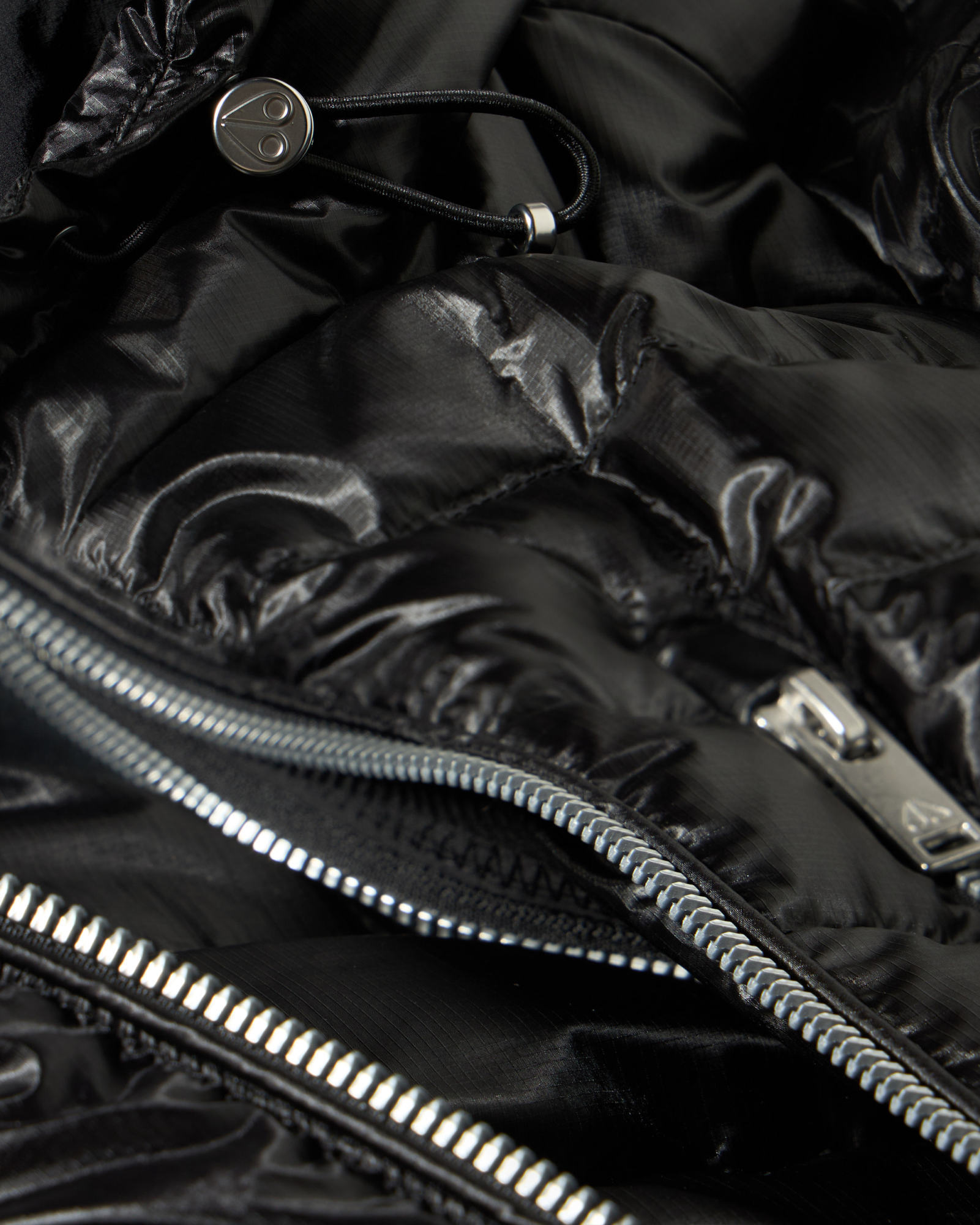 Moose Knuckles Cloud Walker Air Down Jacket In Black