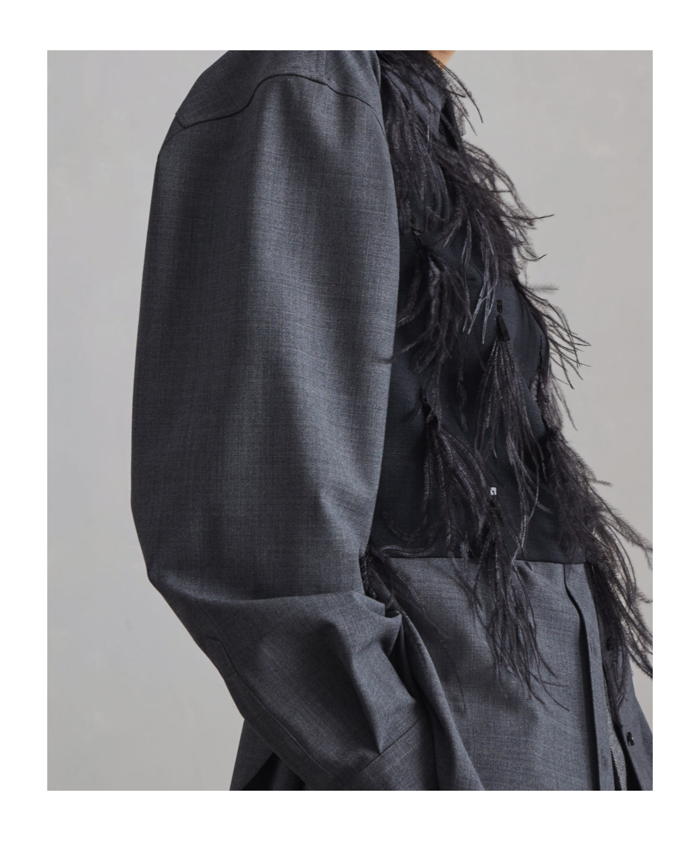 Brunello Cucinelli Feather-detailing Sleeveless Top In Black