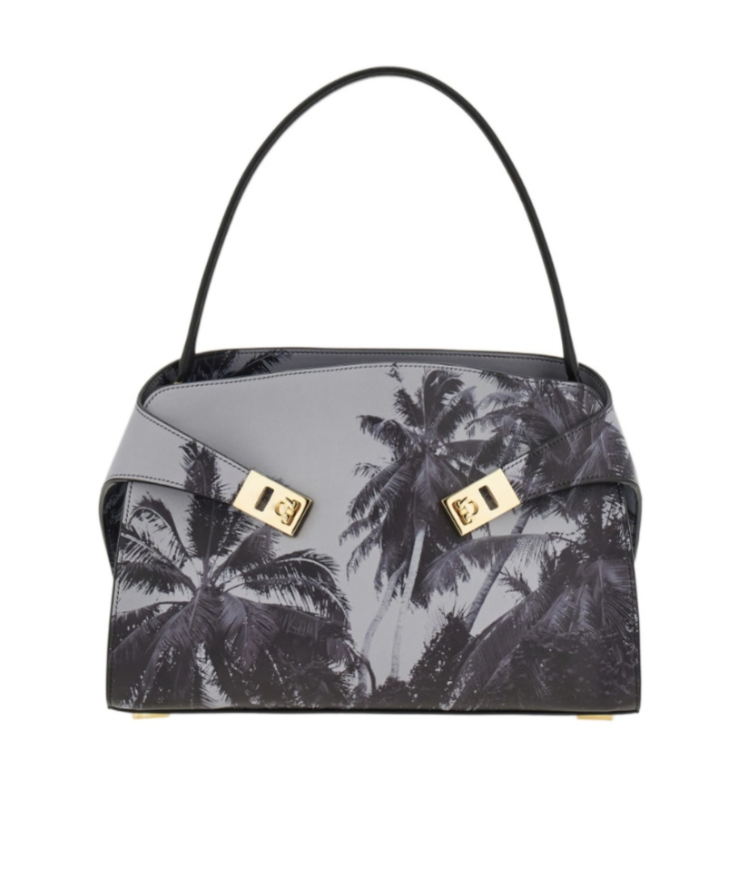 Ferragamo Medium Hug Shoulder Bag In Black