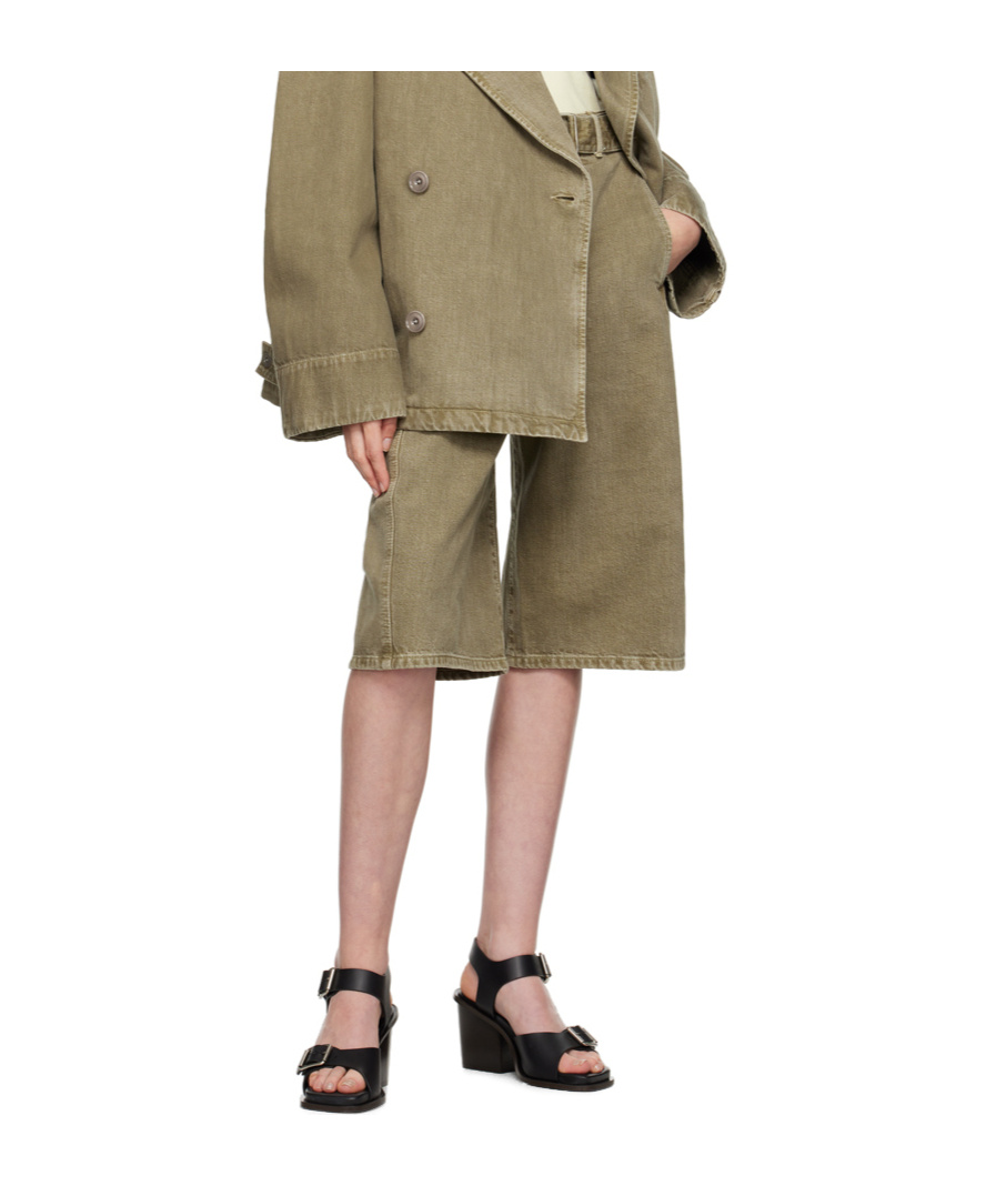 LEMAIRE TWISTED BELTED MID-RISE BERMUDA SHORTS 