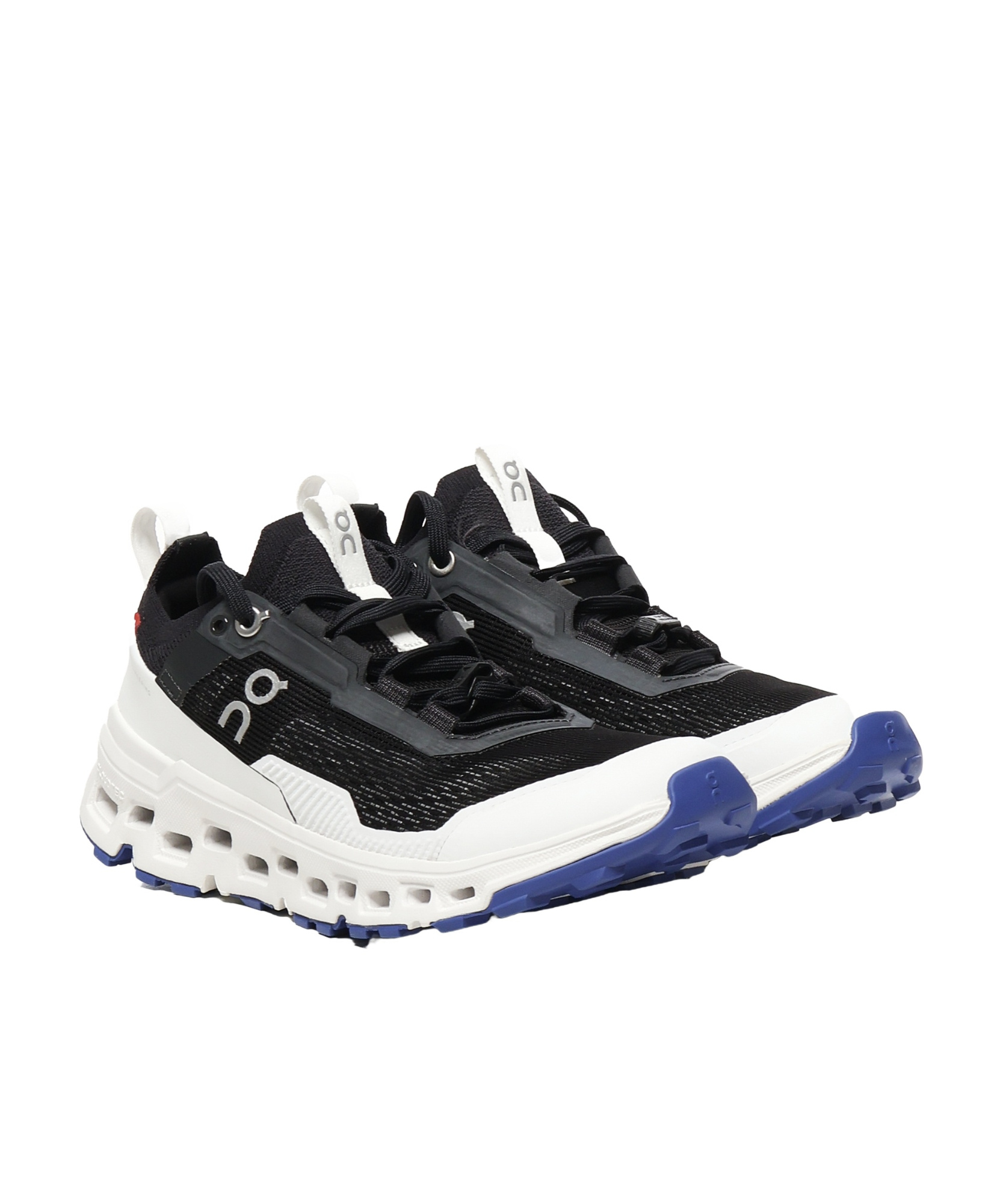 On Running Round Toe Sneakers