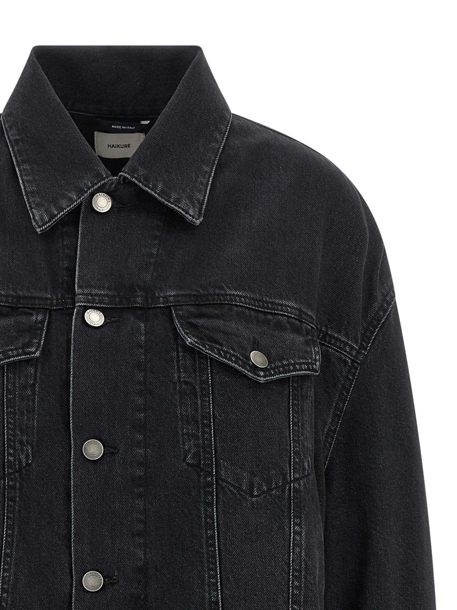 Haikure Button-down Long-sleeved Denim Jacket In Black