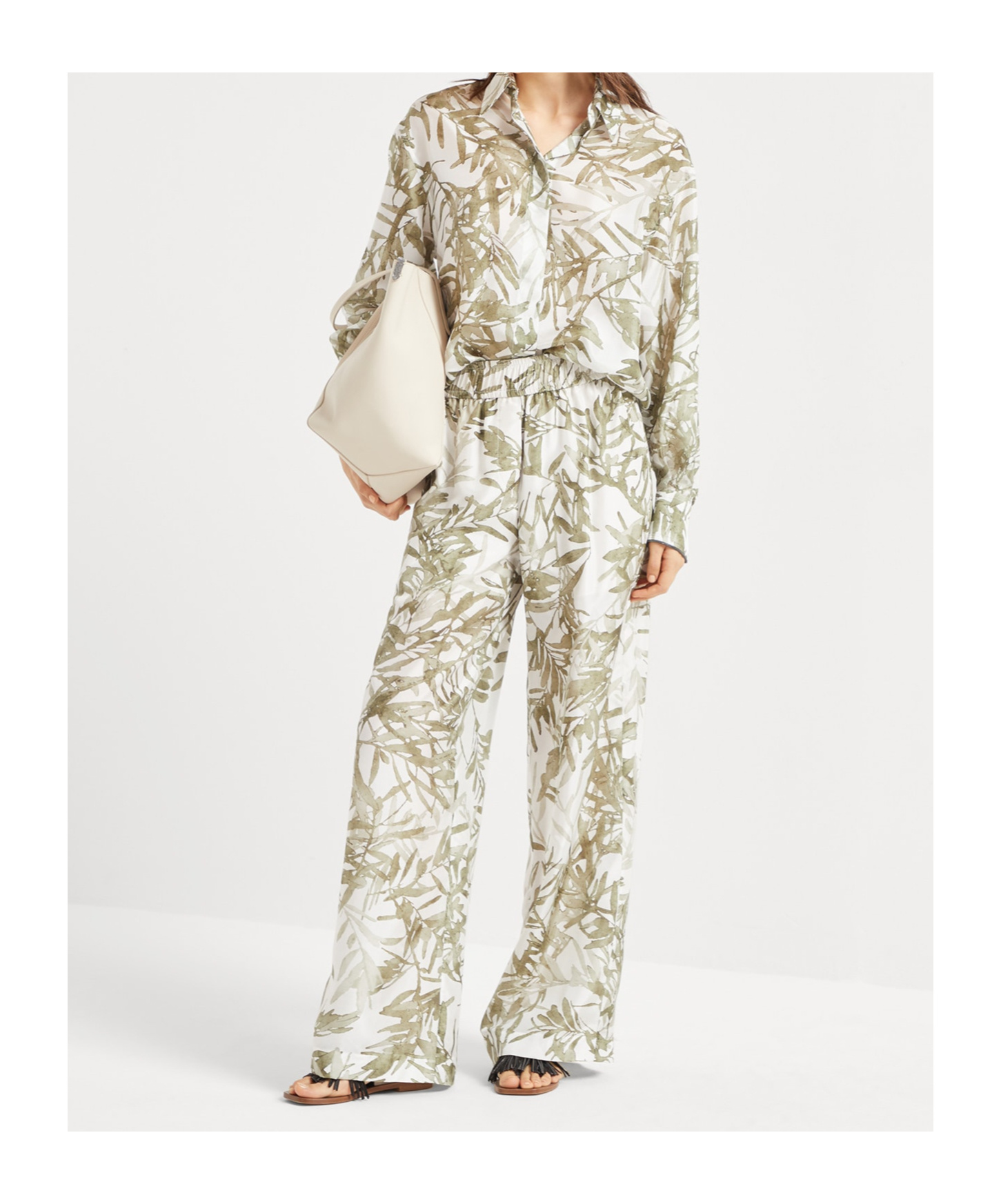 Brunello Cucinelli Relaxed Fit Lightweight Trousers With Side Pockets In White