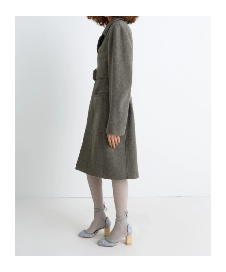 Lemaire Belted Tailored Coat In Green