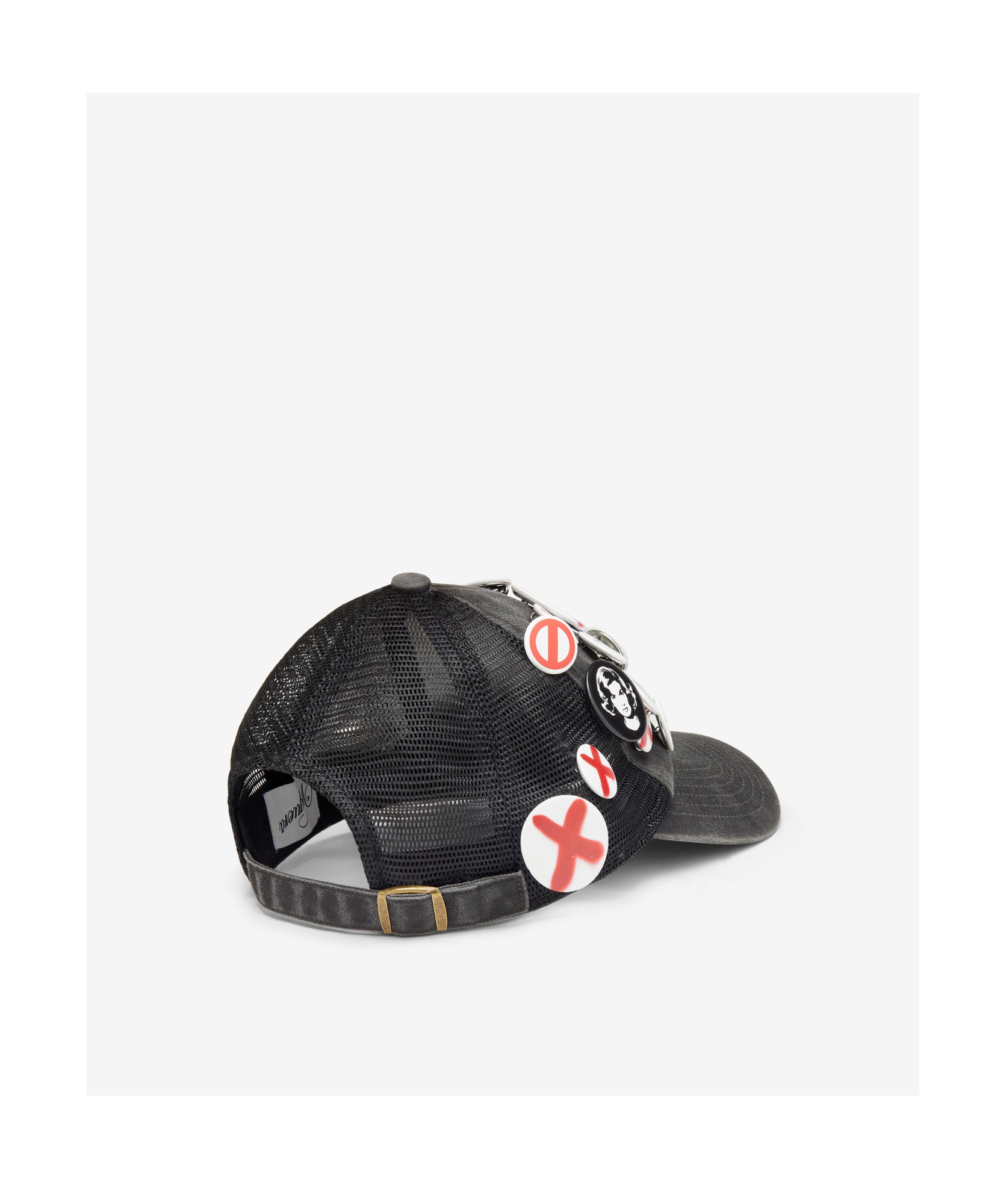 Vaquera Logo Embroidered Trucker Hat With Pins In Black