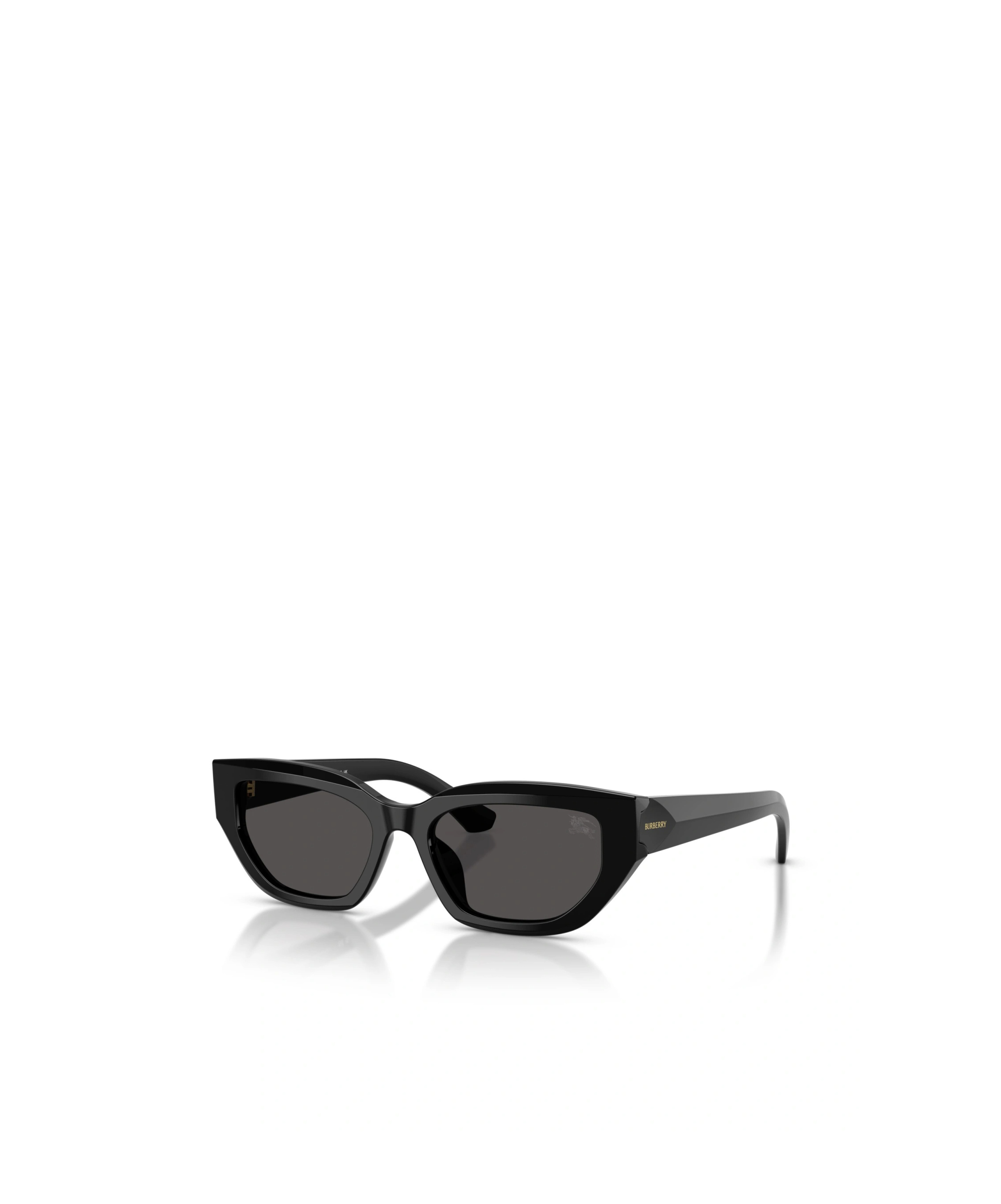 Burberry Geometric Frame Sunglasses In Black