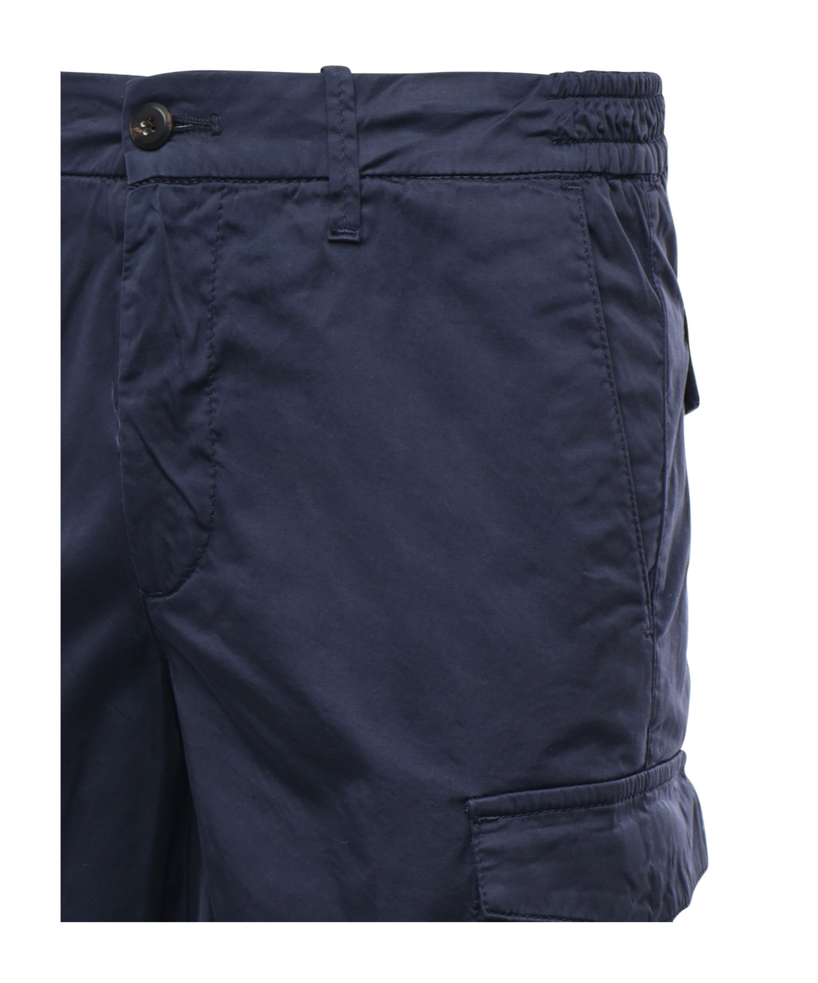 Eleventy Belt-loop Shorts In Black