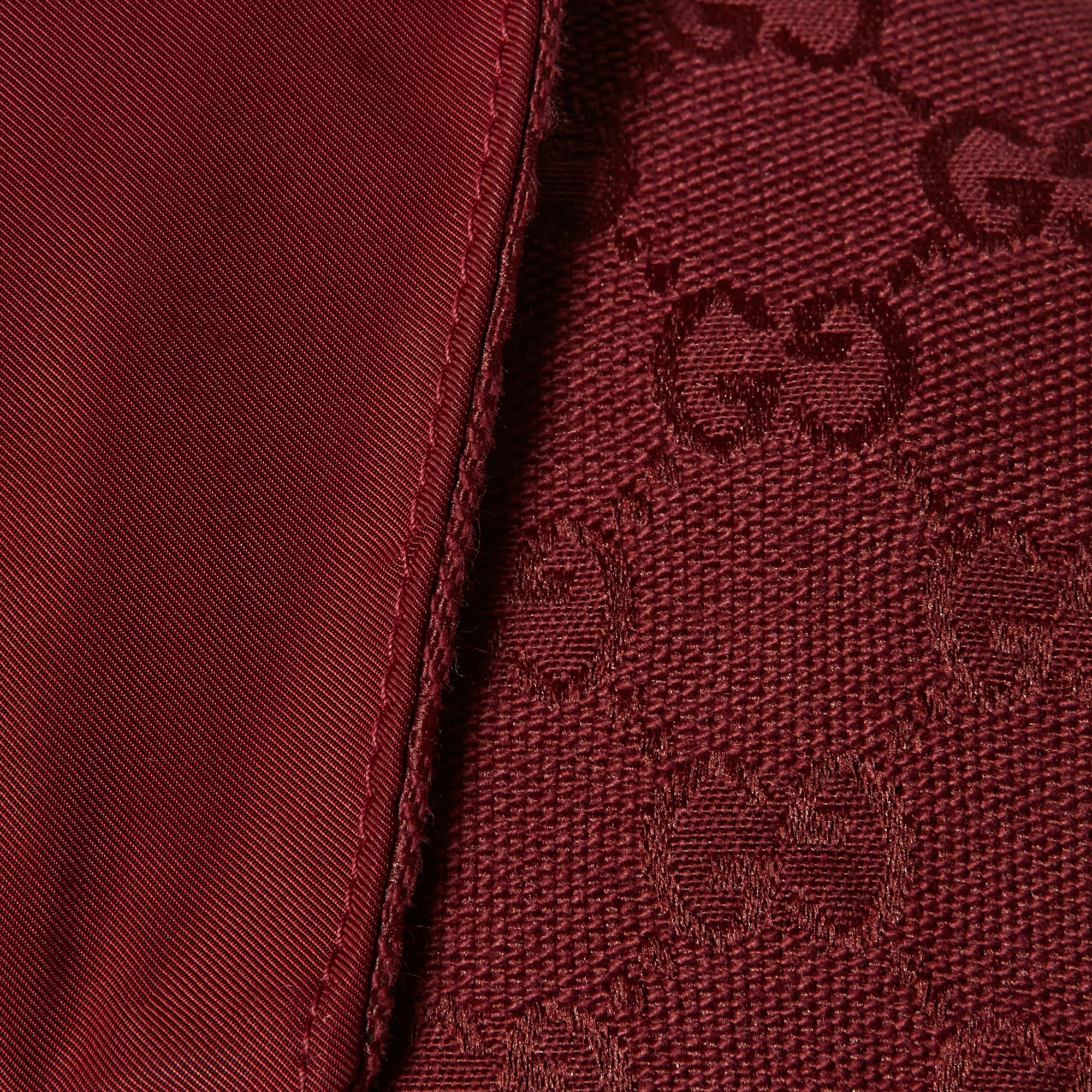 Gucci Gg All-over Motif Reversible Hooded Parka In Burgundy