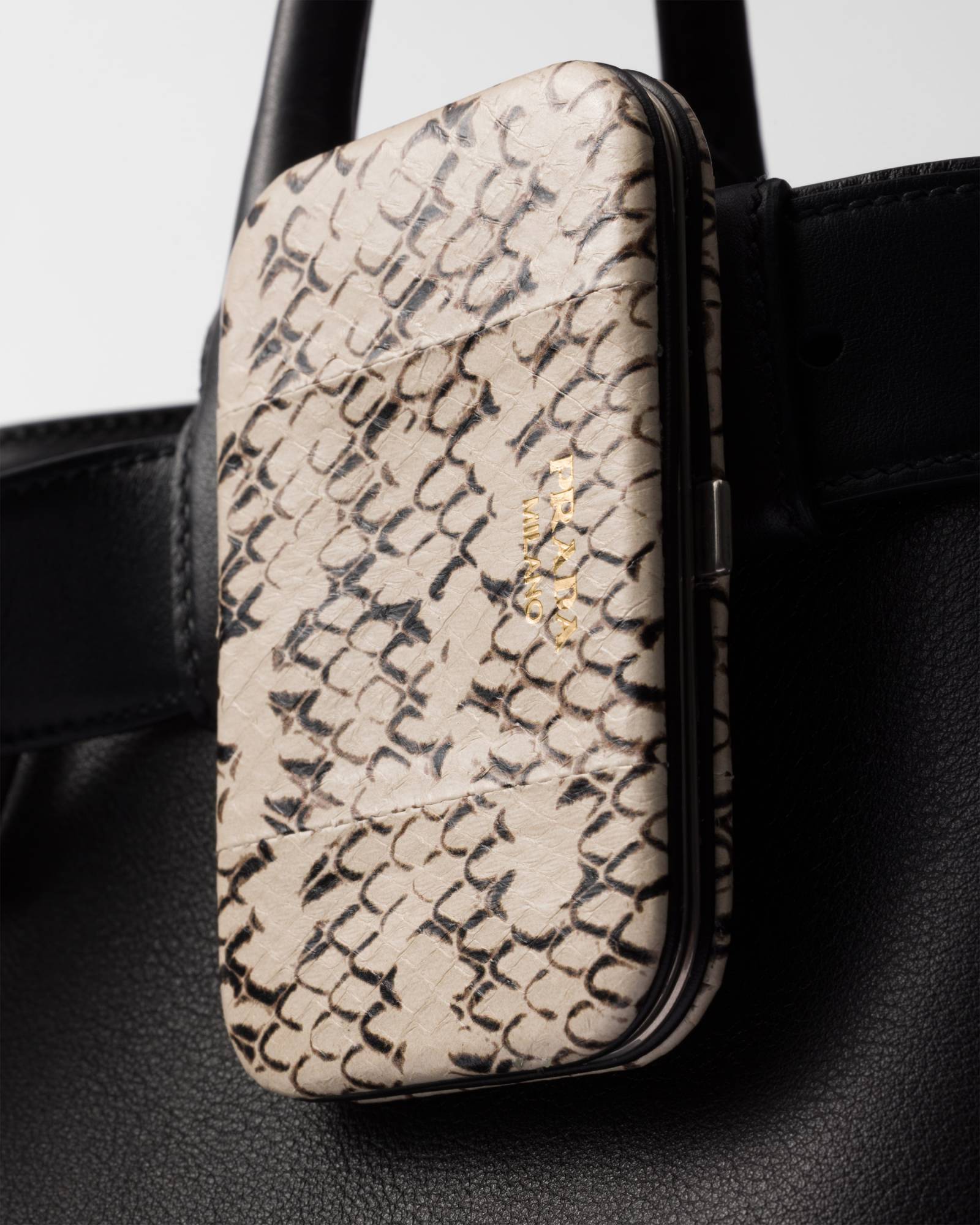 Prada Rigid Leather Card Holder In Nude