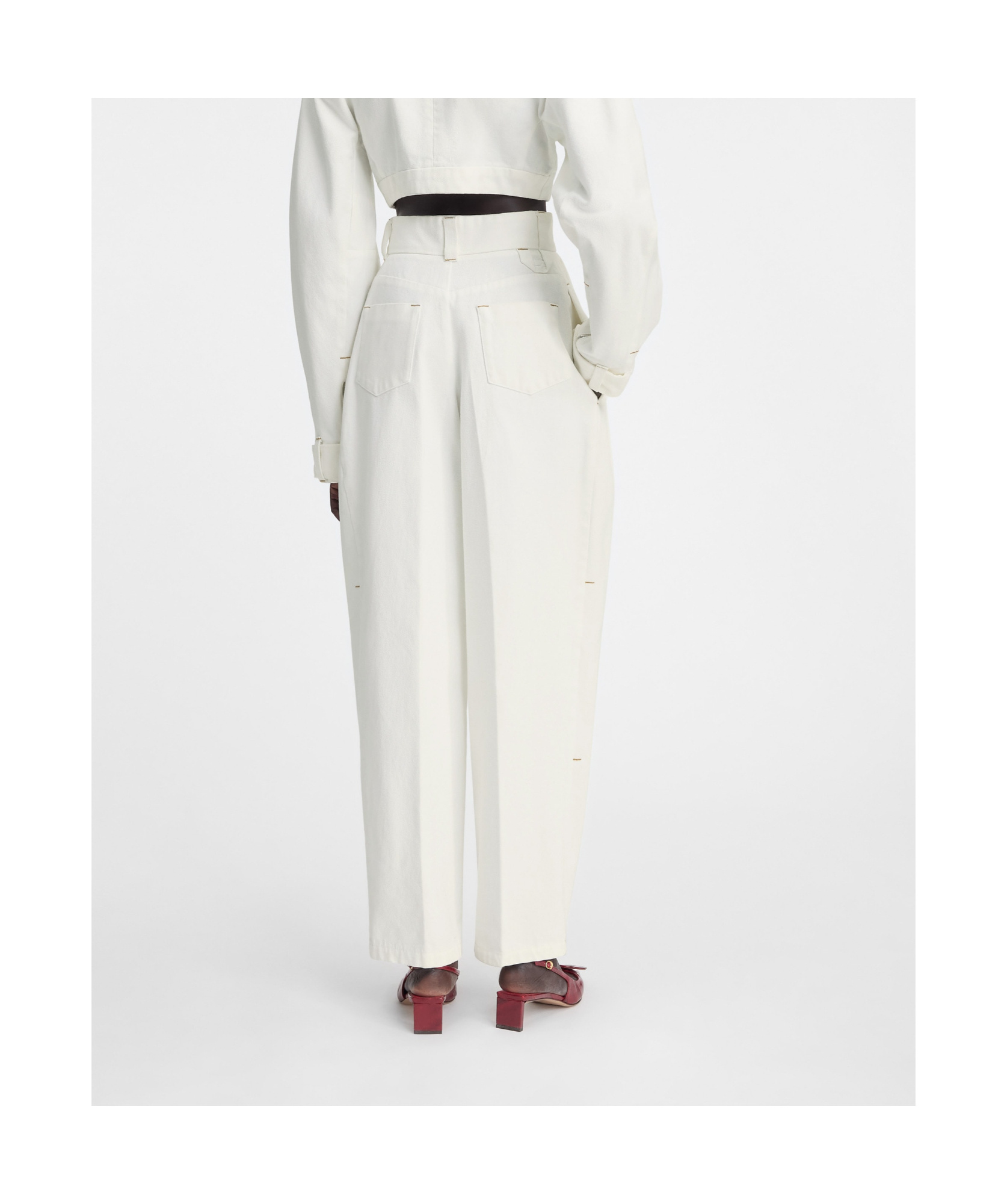 Jacquemus Women Le De-nimes Curzi Jeans In White