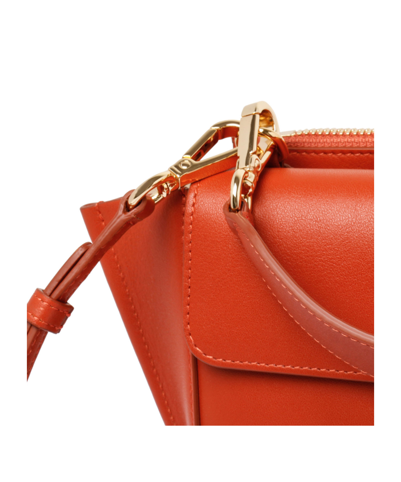 Wandler Logo Shoulder Bag In Red