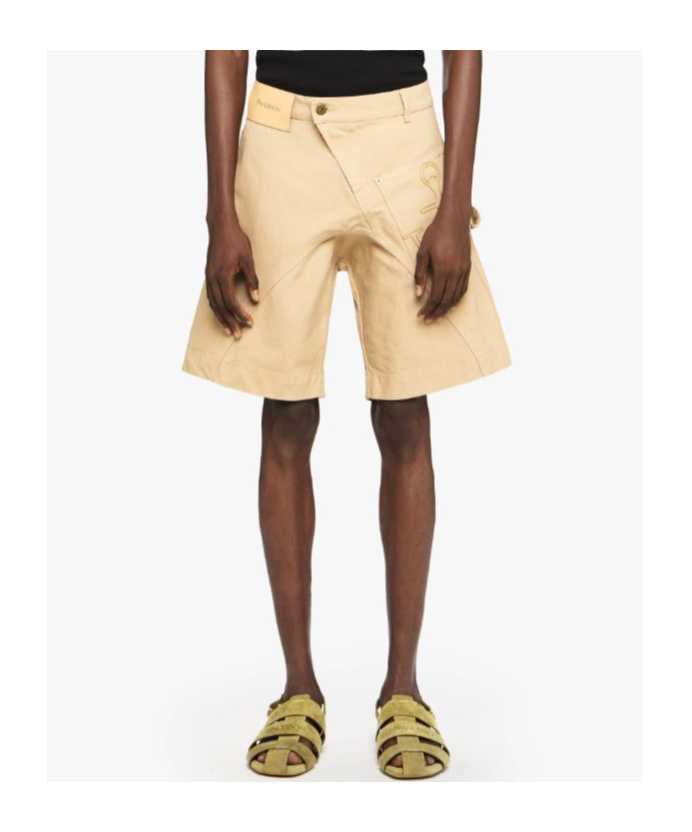 Jw Anderson Beige Bermuda Shorts With Patch Pocket With Logo On The Front In Nude