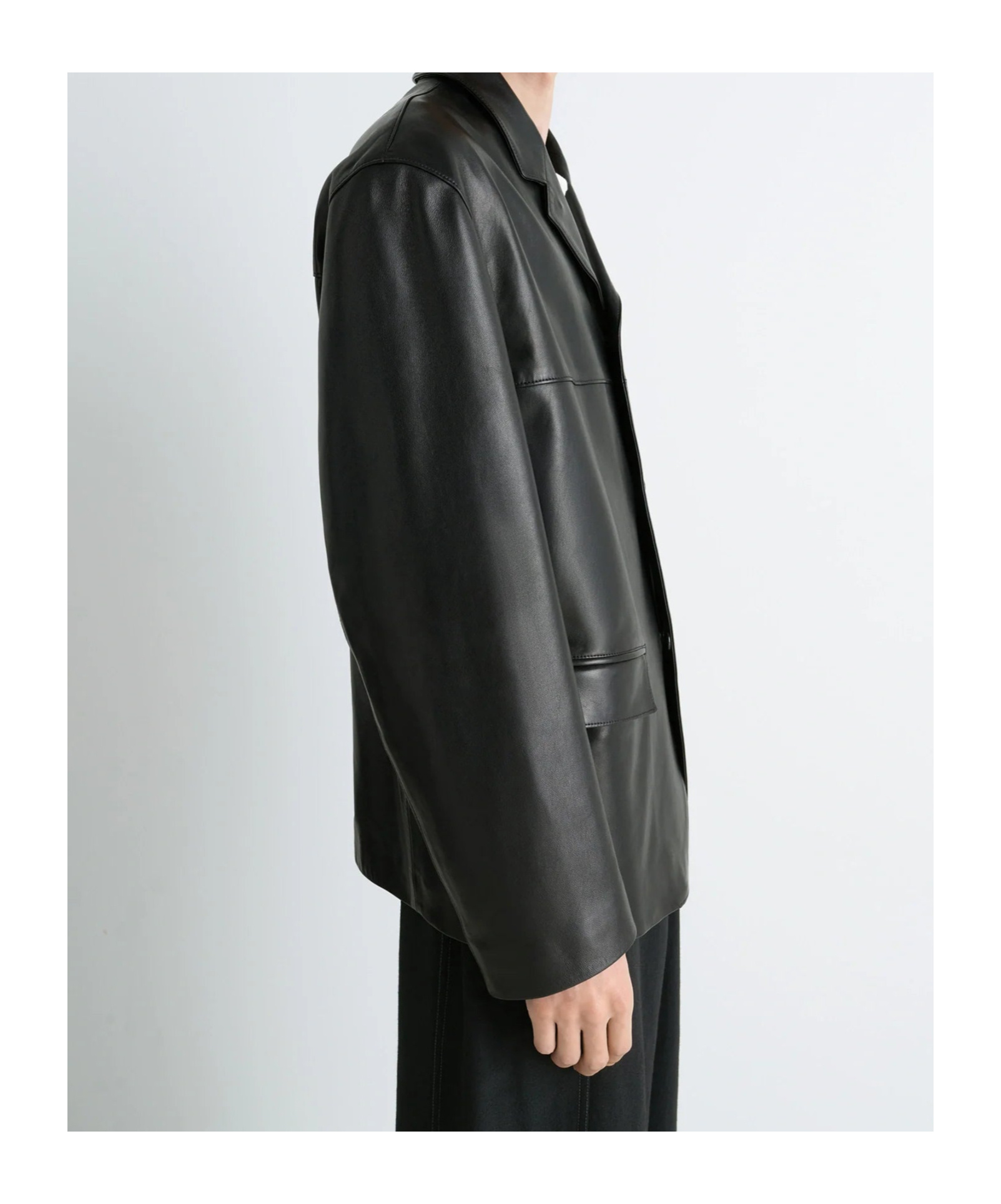 Lemaire Tailored Single-breasted Leather Jacket In Black