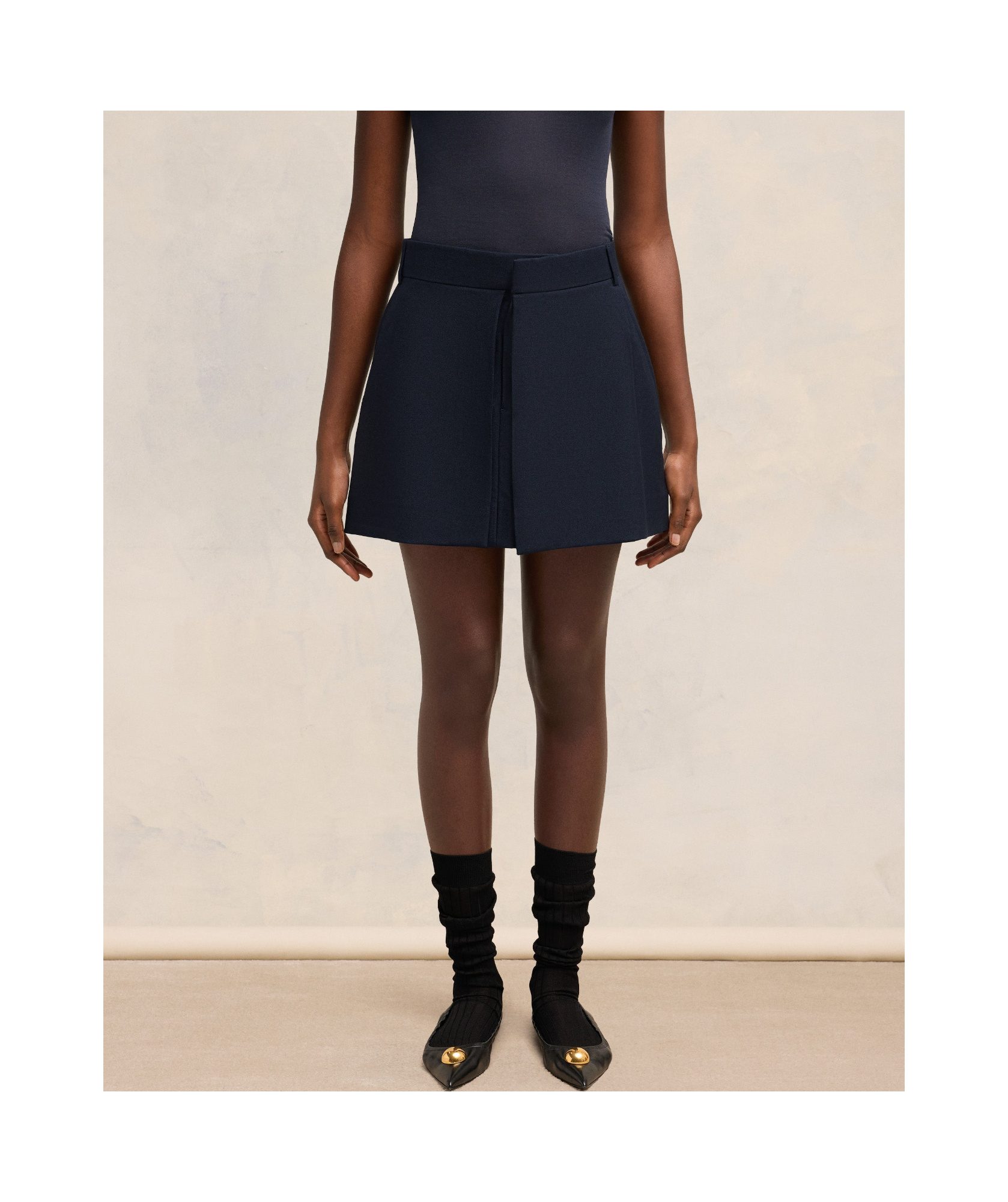 Ami Alexandre Mattiussi Ami Paris Concealed-fastened Mini Skirt In Black