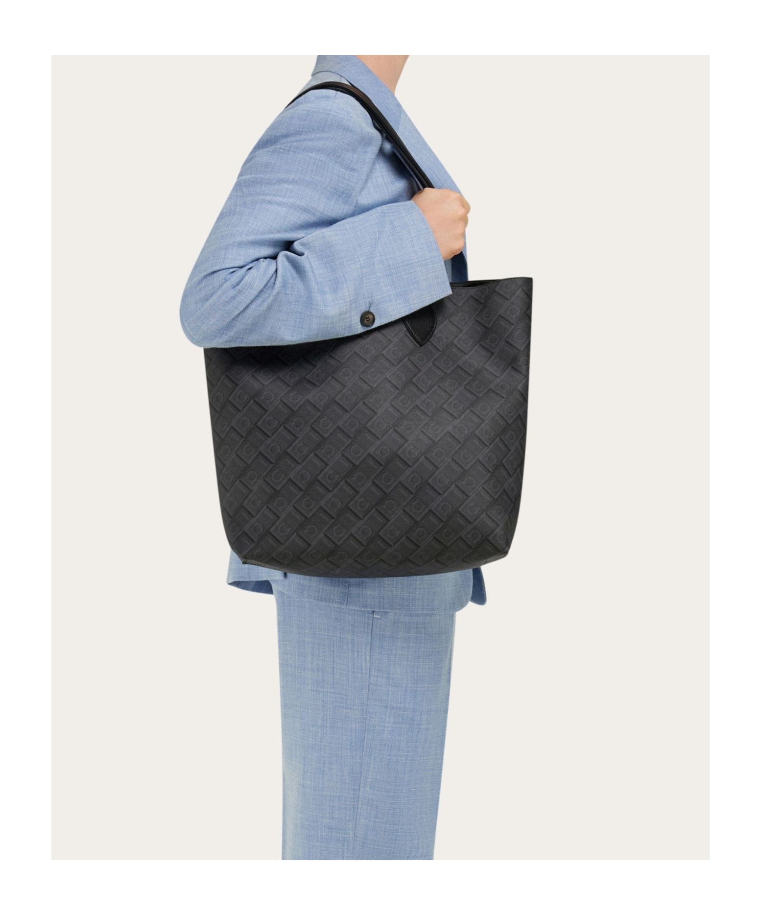 Shop Ferragamo Logo Printed Tote Bag In Black