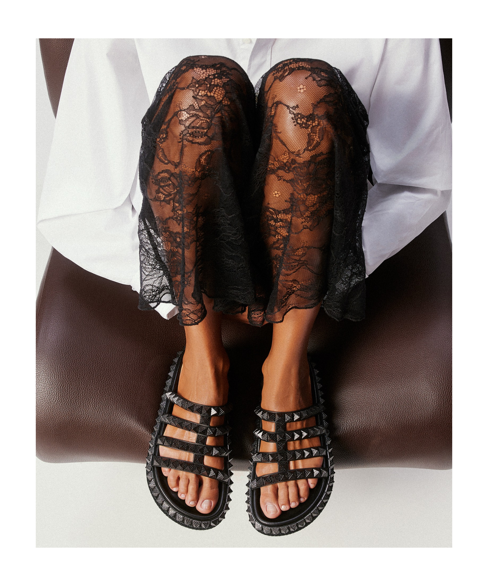 Christian Louboutin Womens Black Pyra Hallulila Waxed Leather Flat Sandals Eur 39.5 / 6.5 Uk